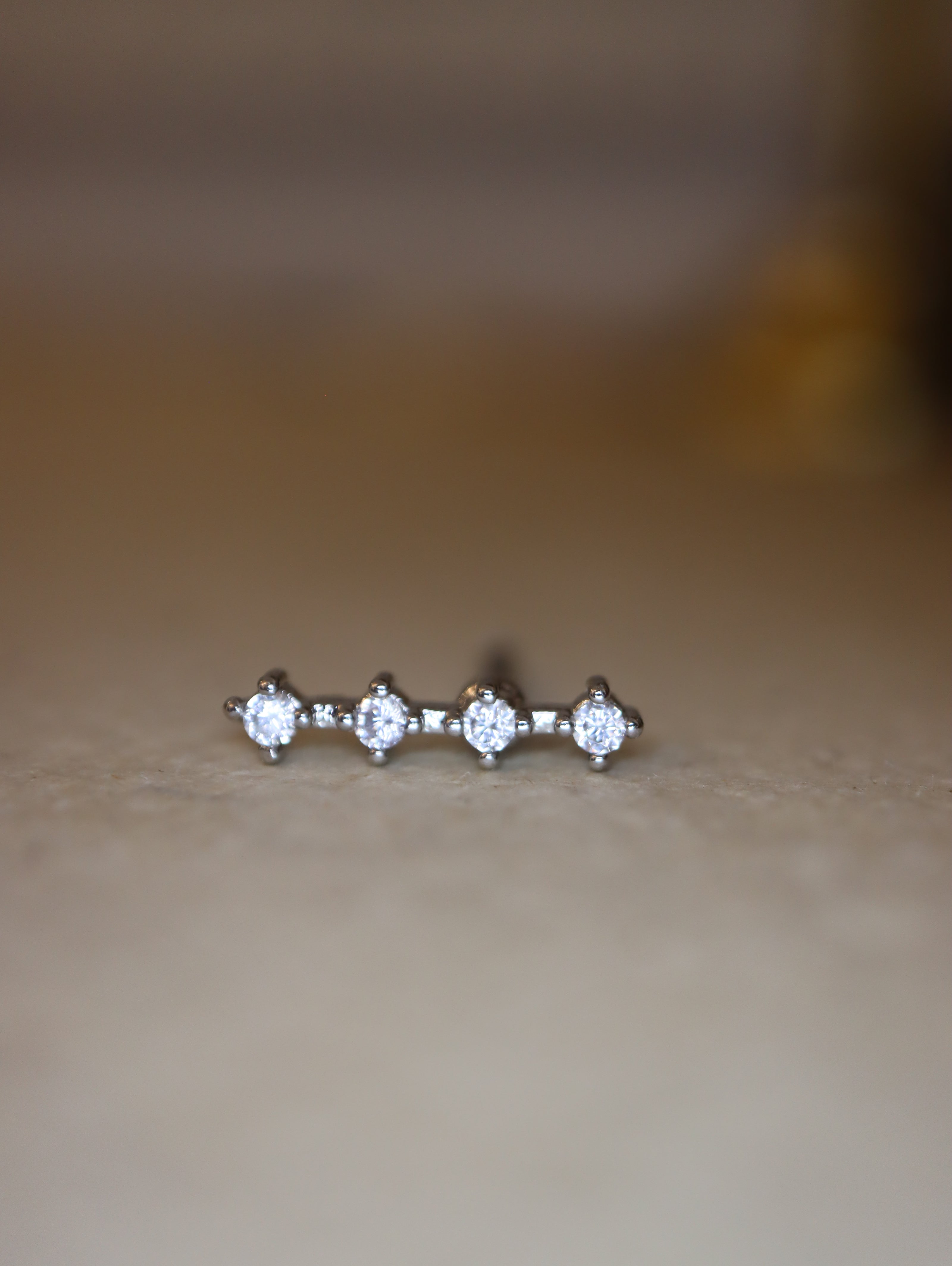 Cz line surgical steel stud piercing earring (1pc)
