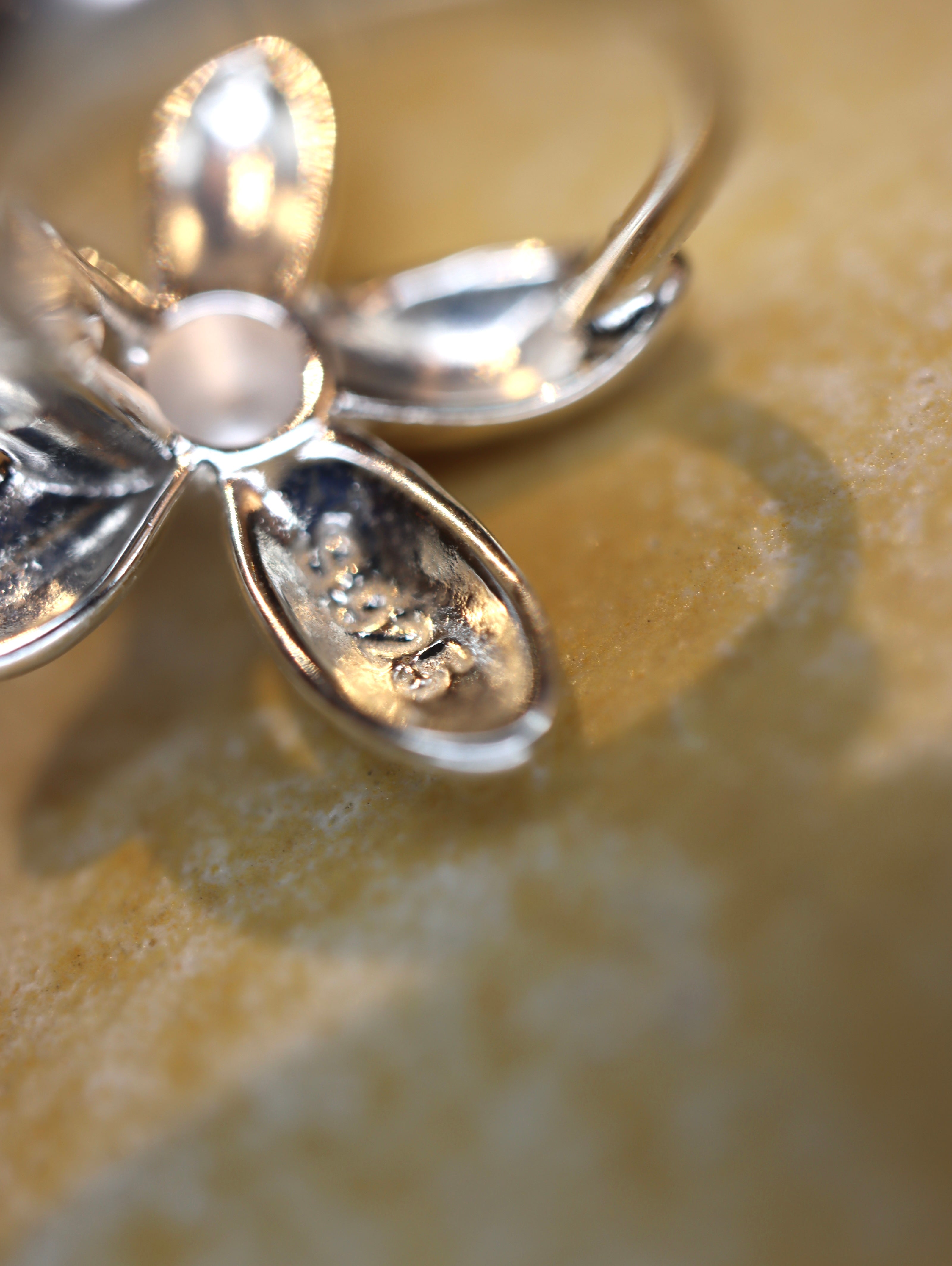 Petal flowers 925 silver hoop earrings