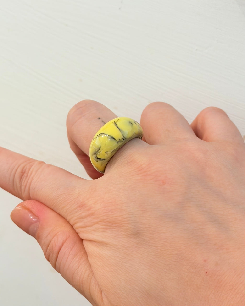 Marble pattern chunky resin unisex ring