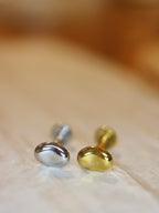 Bean stainless steel labret threadlsss piercing (1pc)