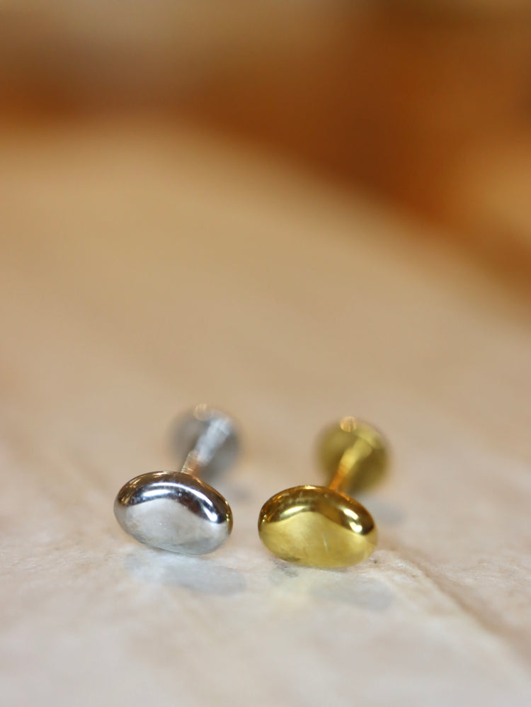 Bean stainless steel labret threadlsss piercing (1pc)