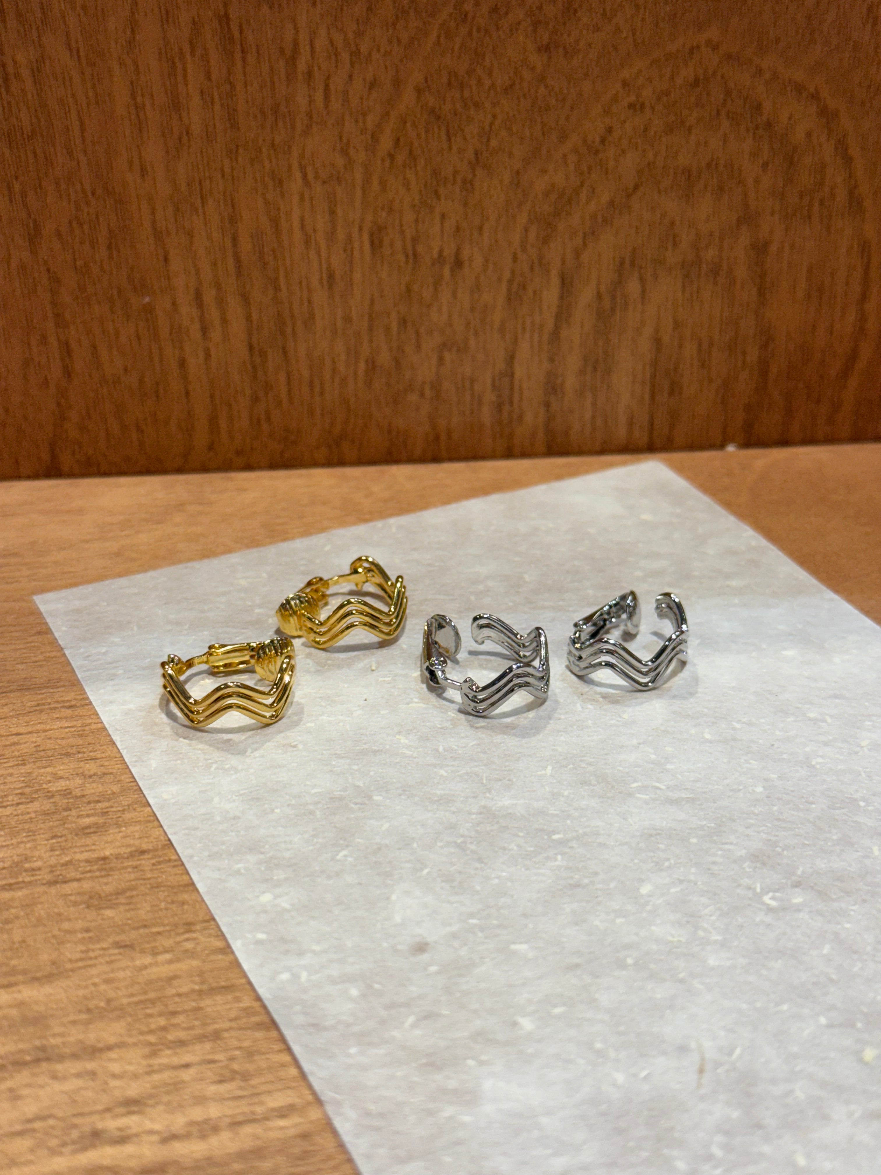 Ear-clips (pair) 01