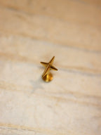 Cross stainless steel threadless flat back piercing