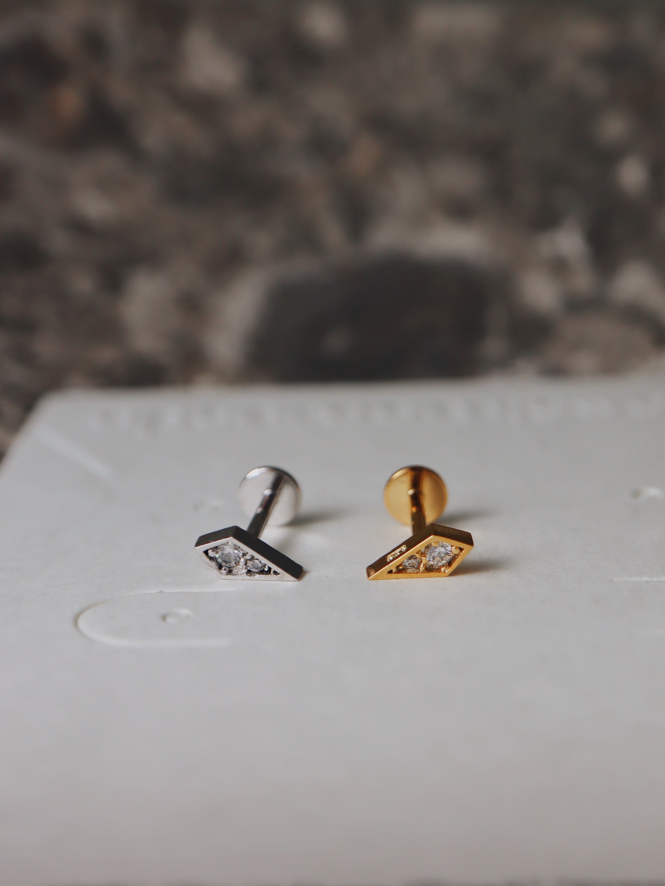 Kite cz flat back s925 piercing (1pc)