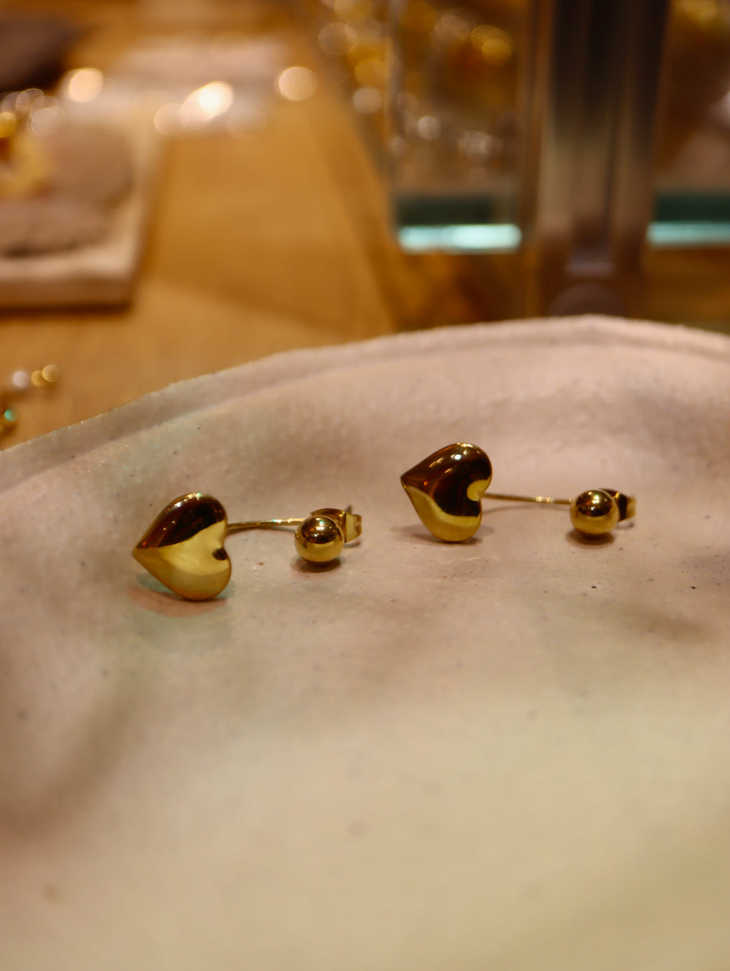 Drop heart stainless steel earrings