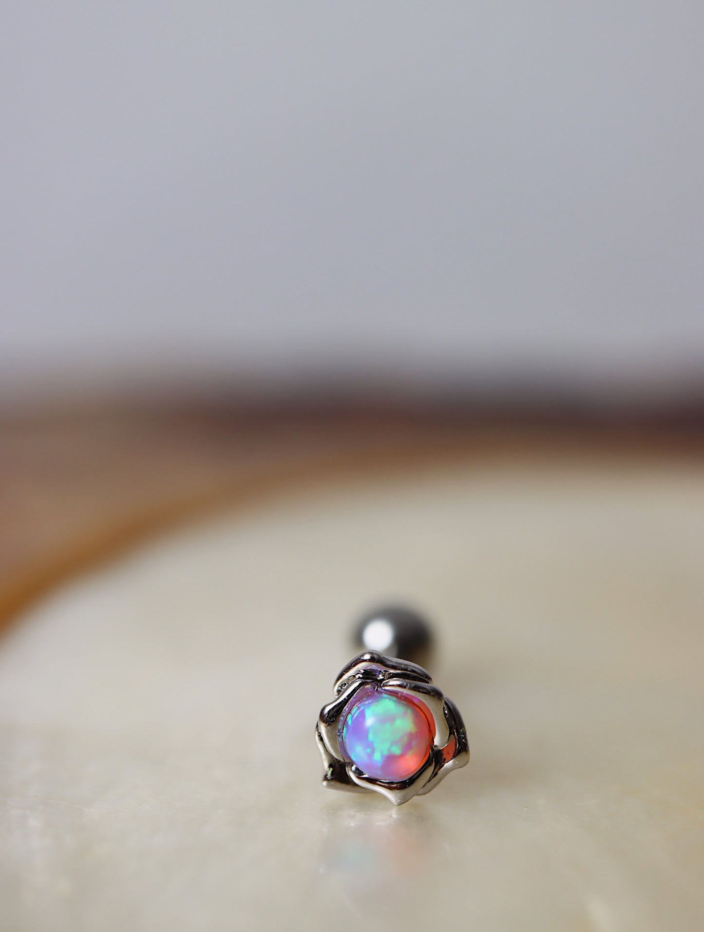 Opal Screw ball end piercing