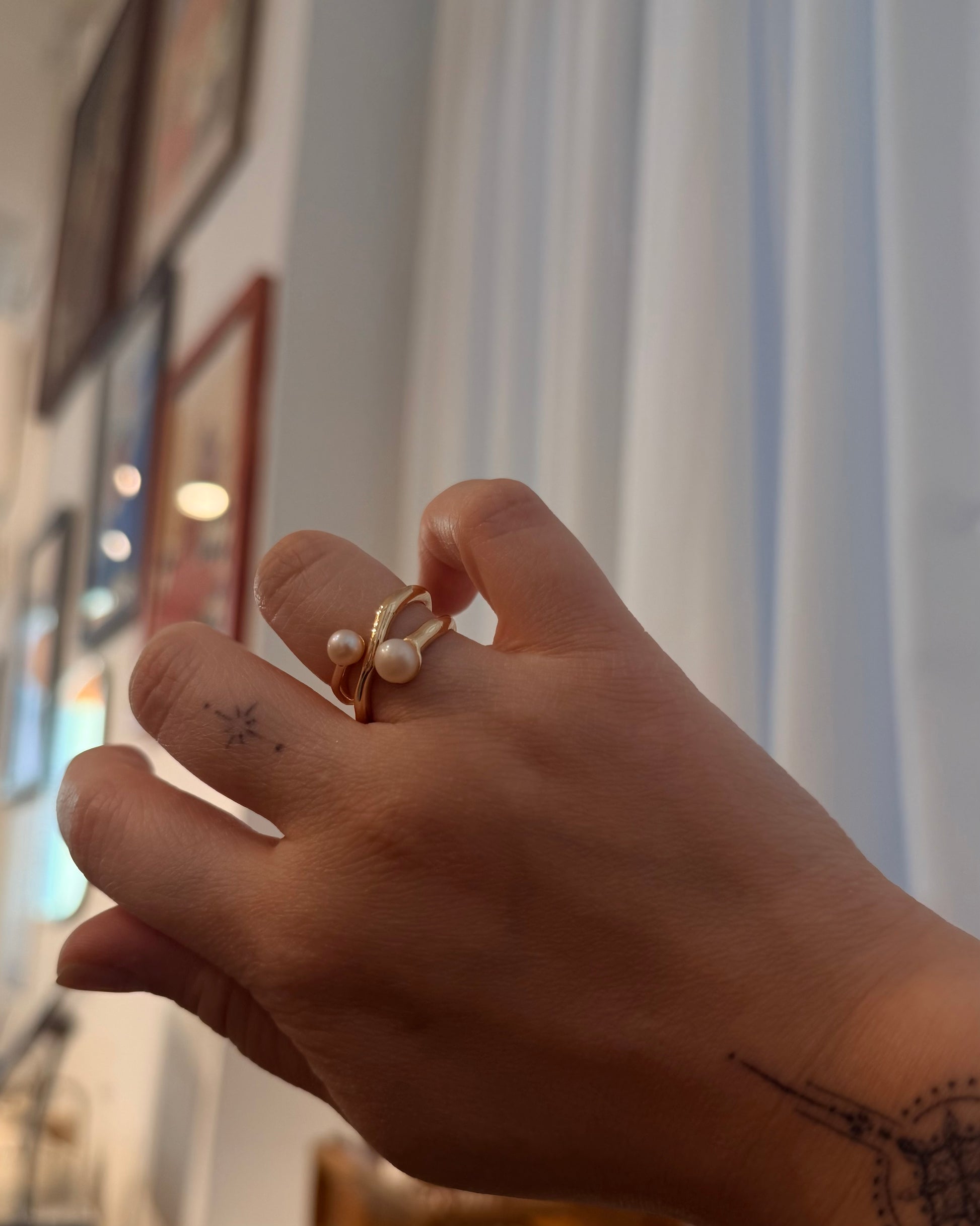 Free size pearl ring