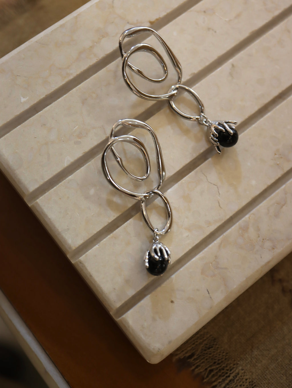 Drop irregular shape earrings