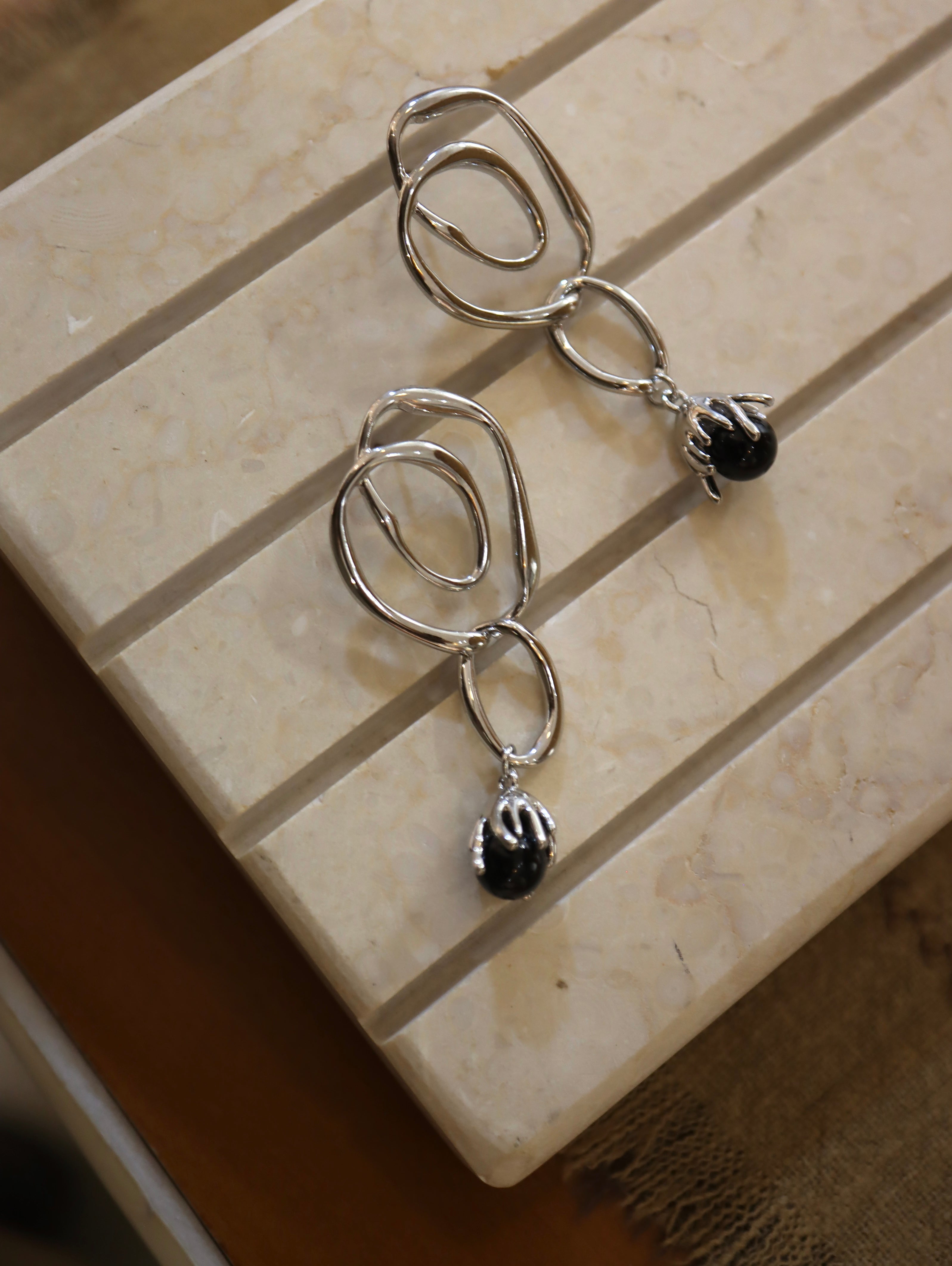 Drop irregular shape earrings