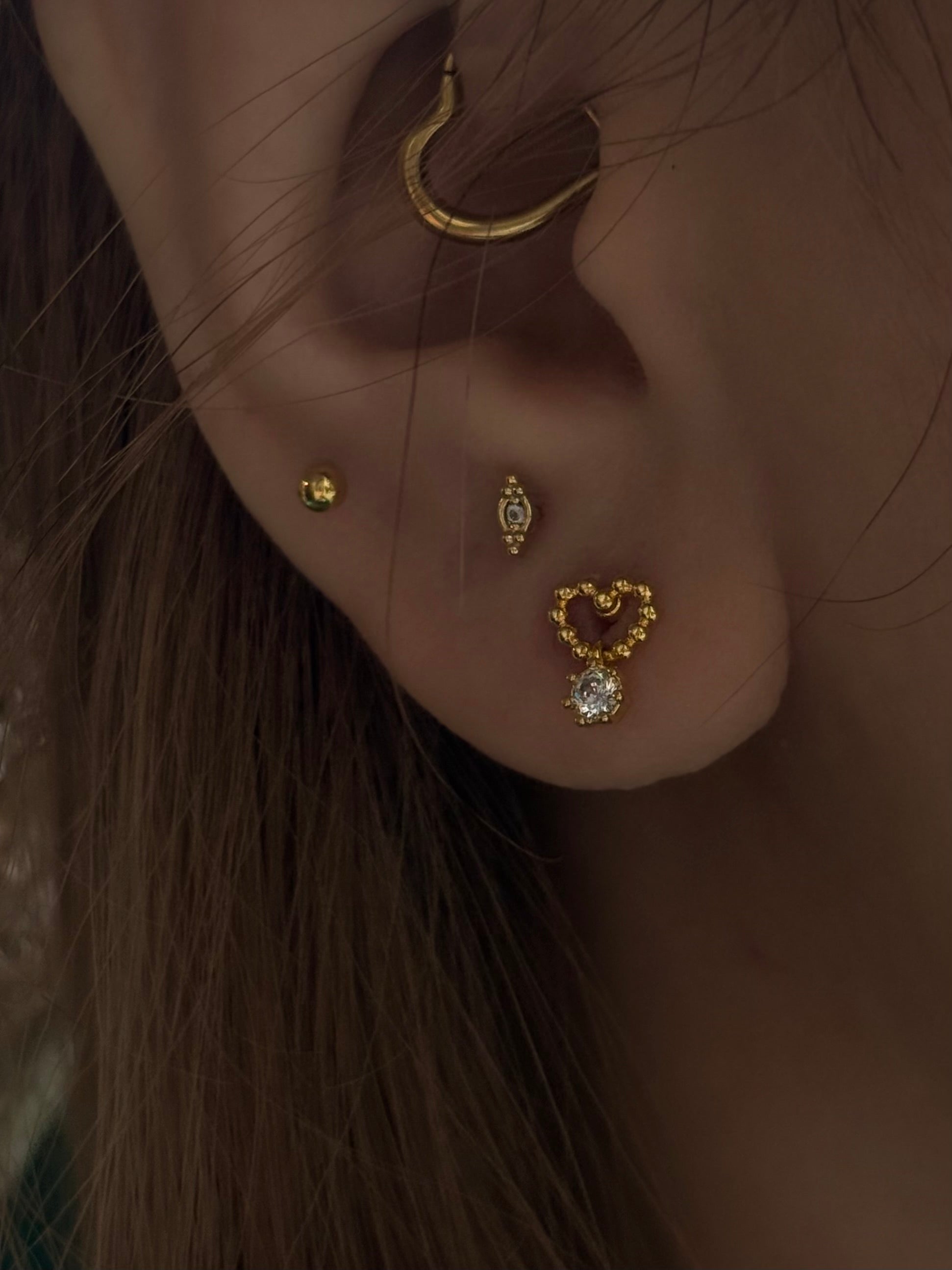 Heart drop cz surgical steel earring 16g