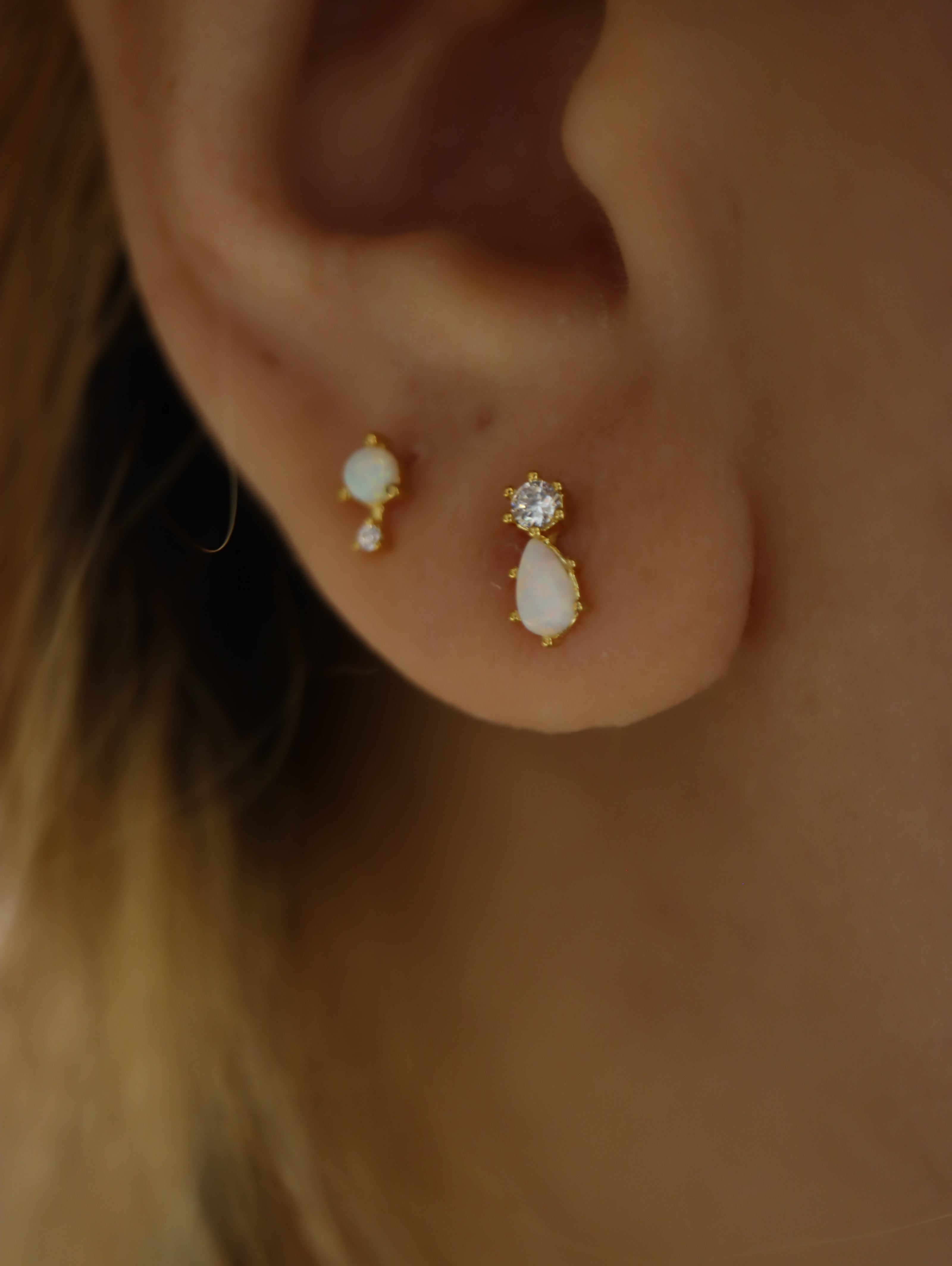 Aura Trinity Stud Opal Earring 925 silver Piercing (1pc)