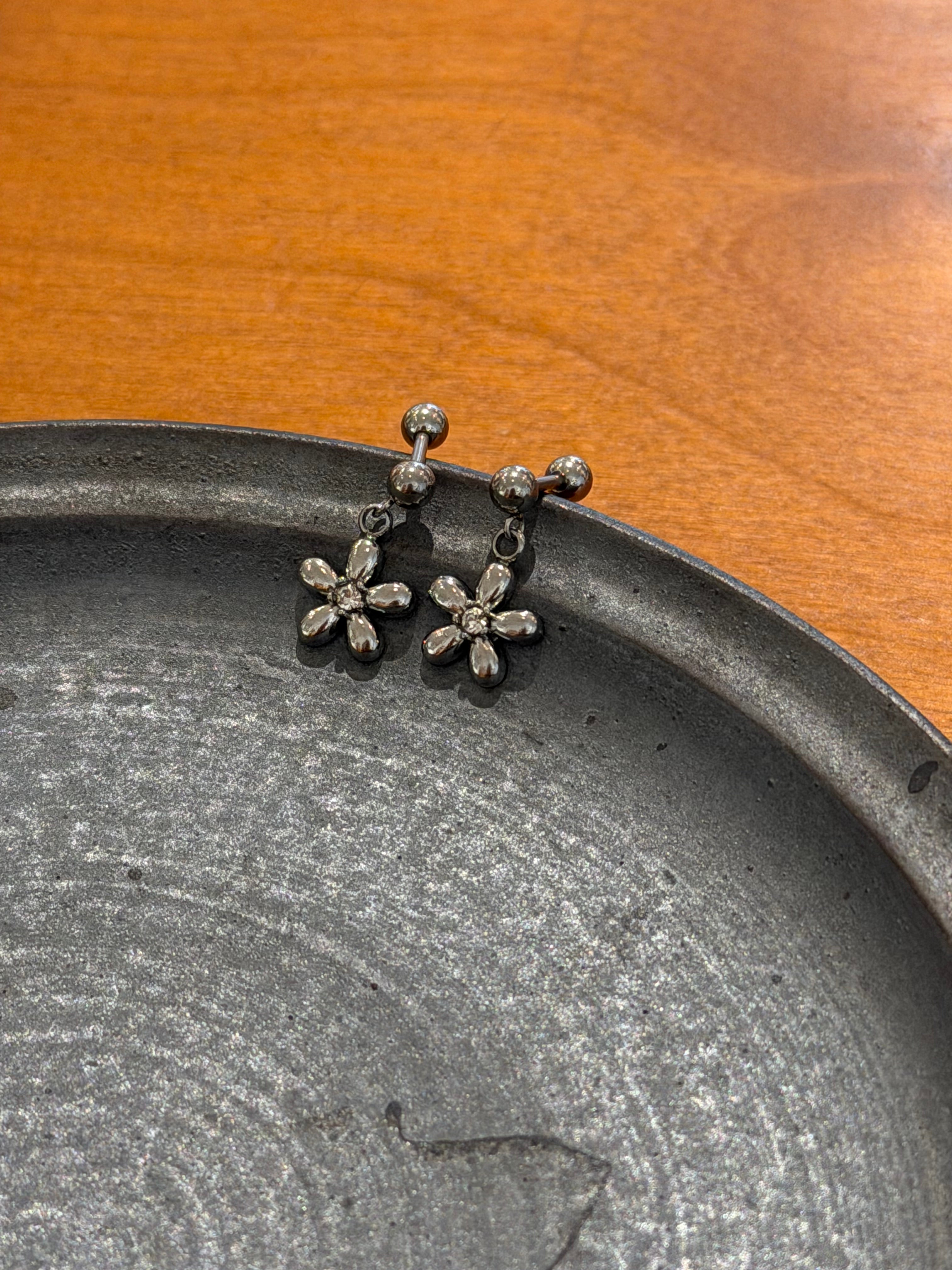 Petal drift stud surgical steel earrings