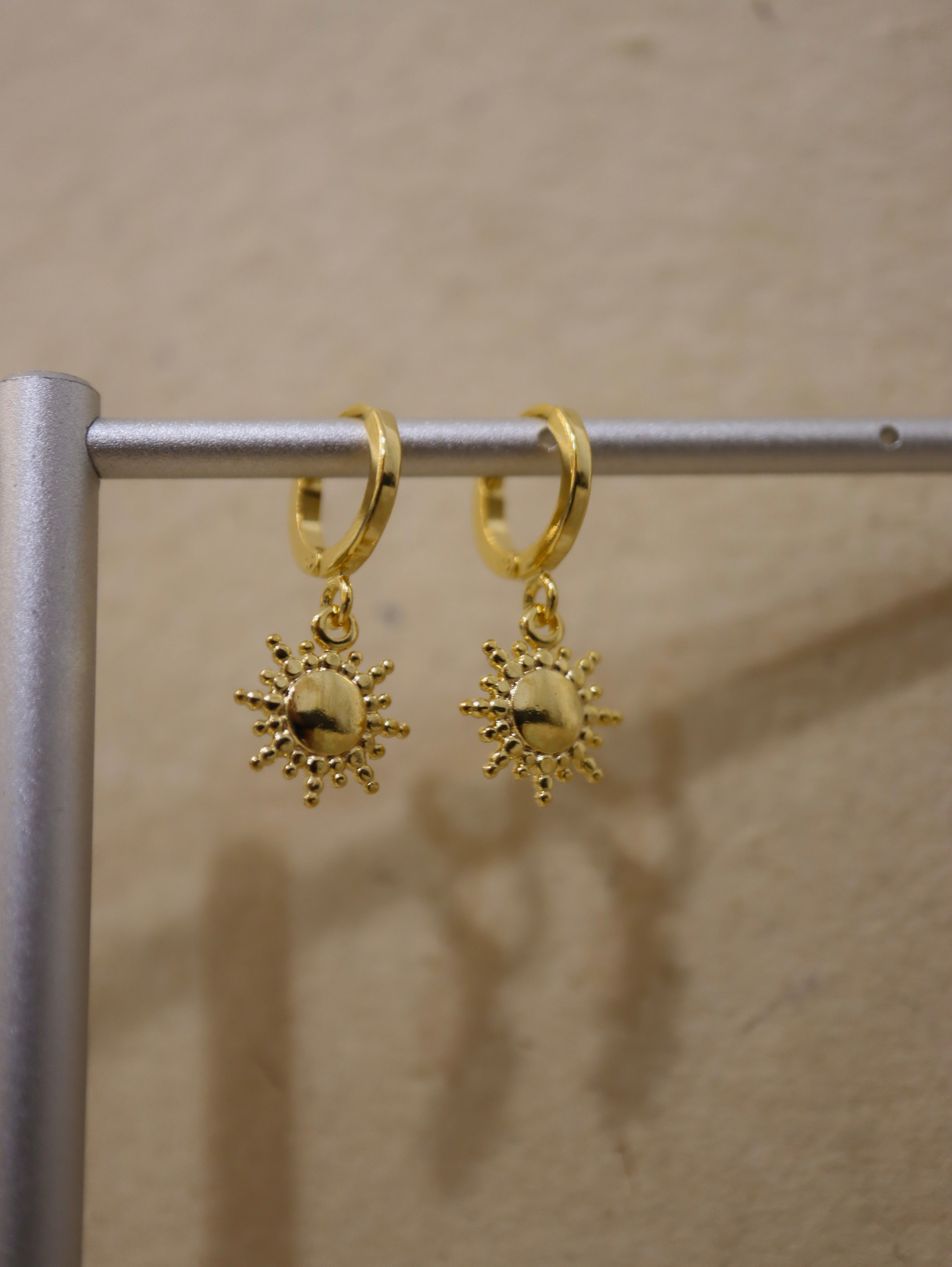 Drop Sun hoop ☀️ Earrings