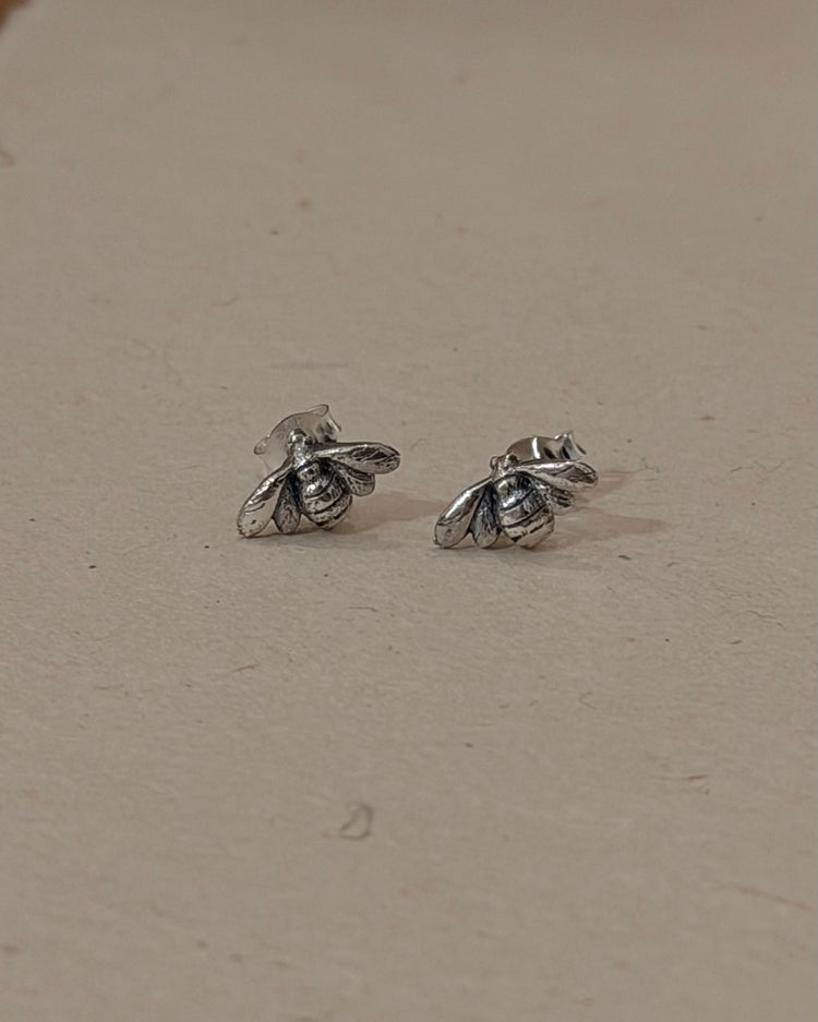 Bee stud 925 silver earrings