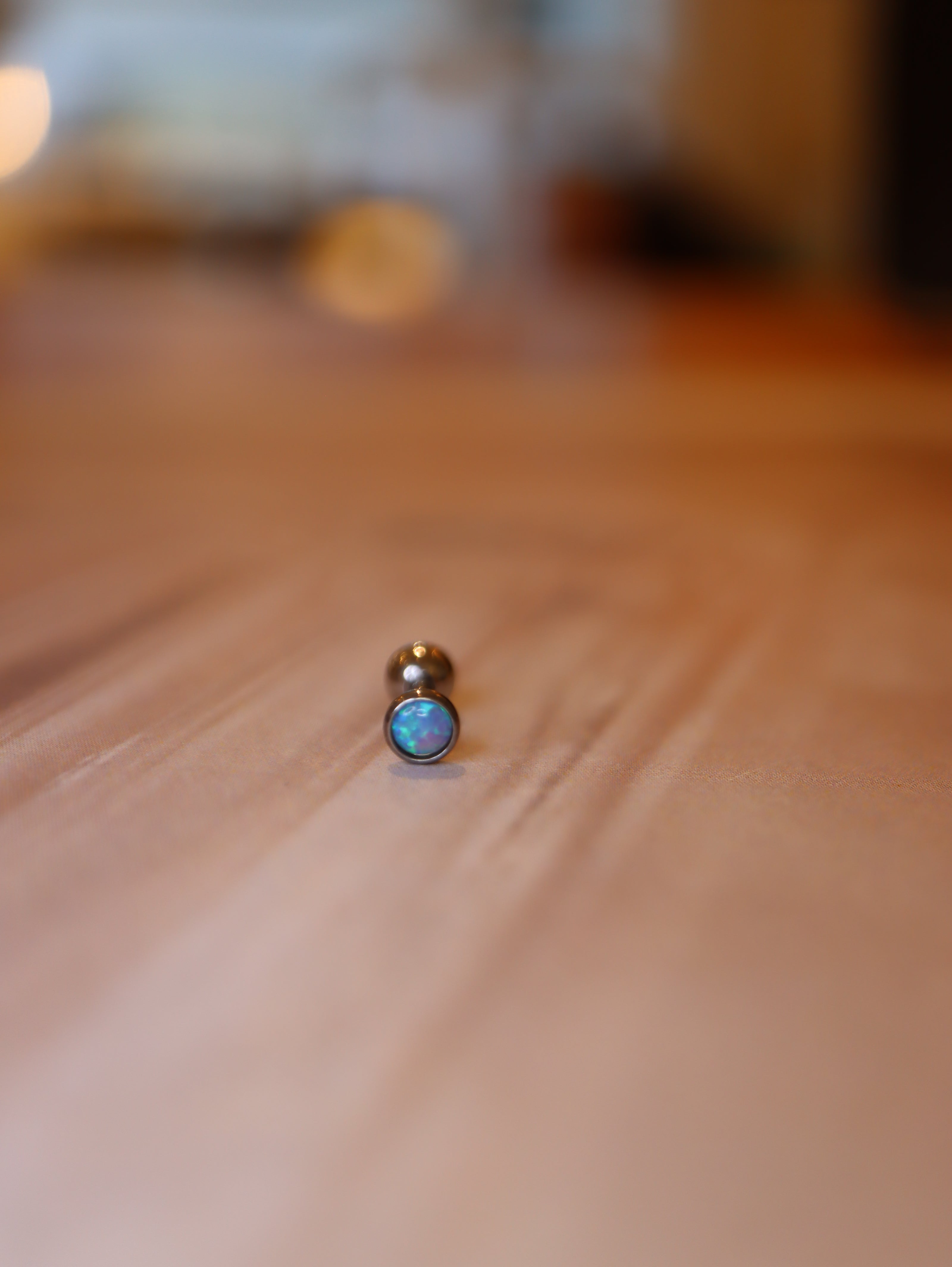 Resin Opal round stud Surguval Steel Piercing (1pc)