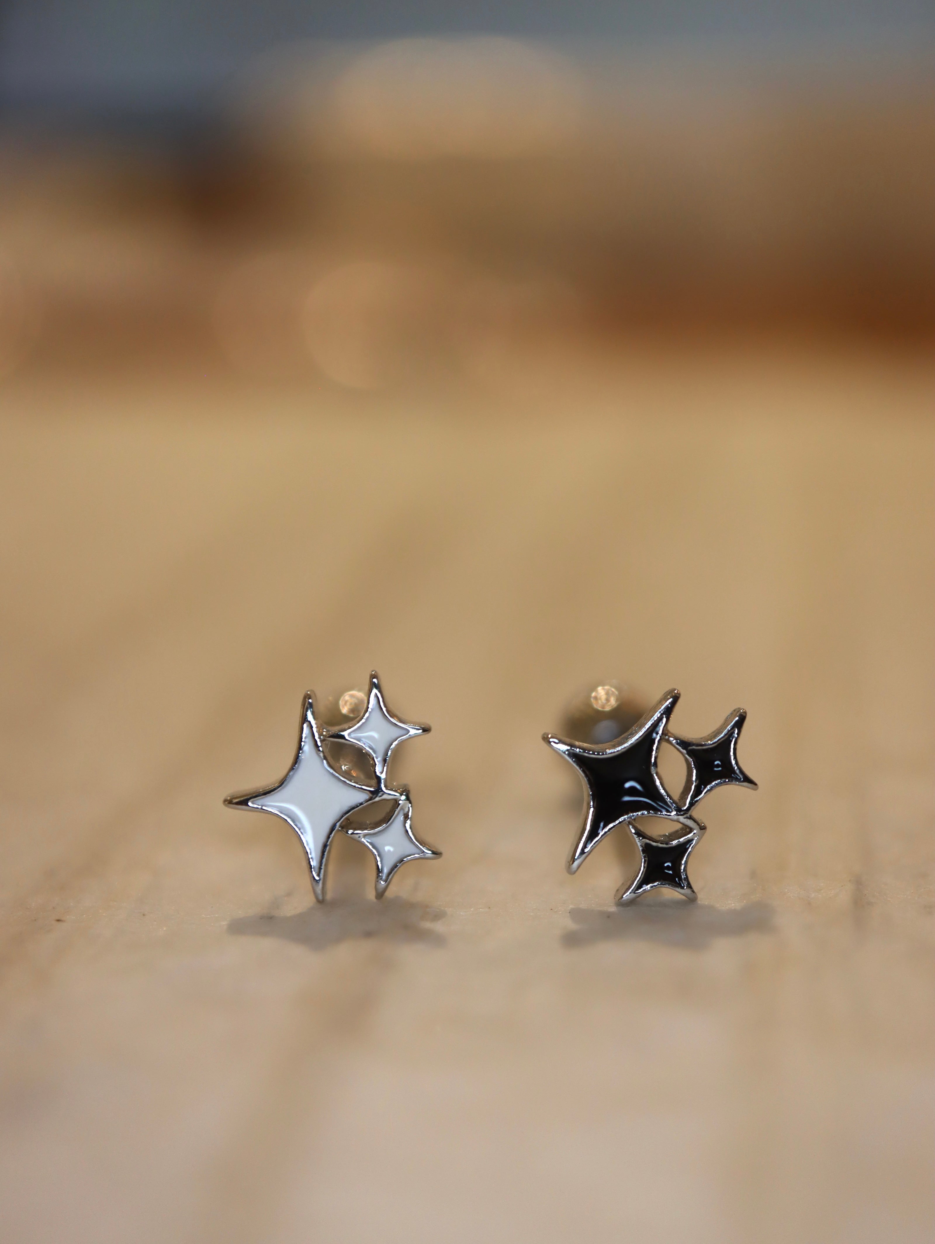 Sparkling stud surgical steel piercing (1pc)