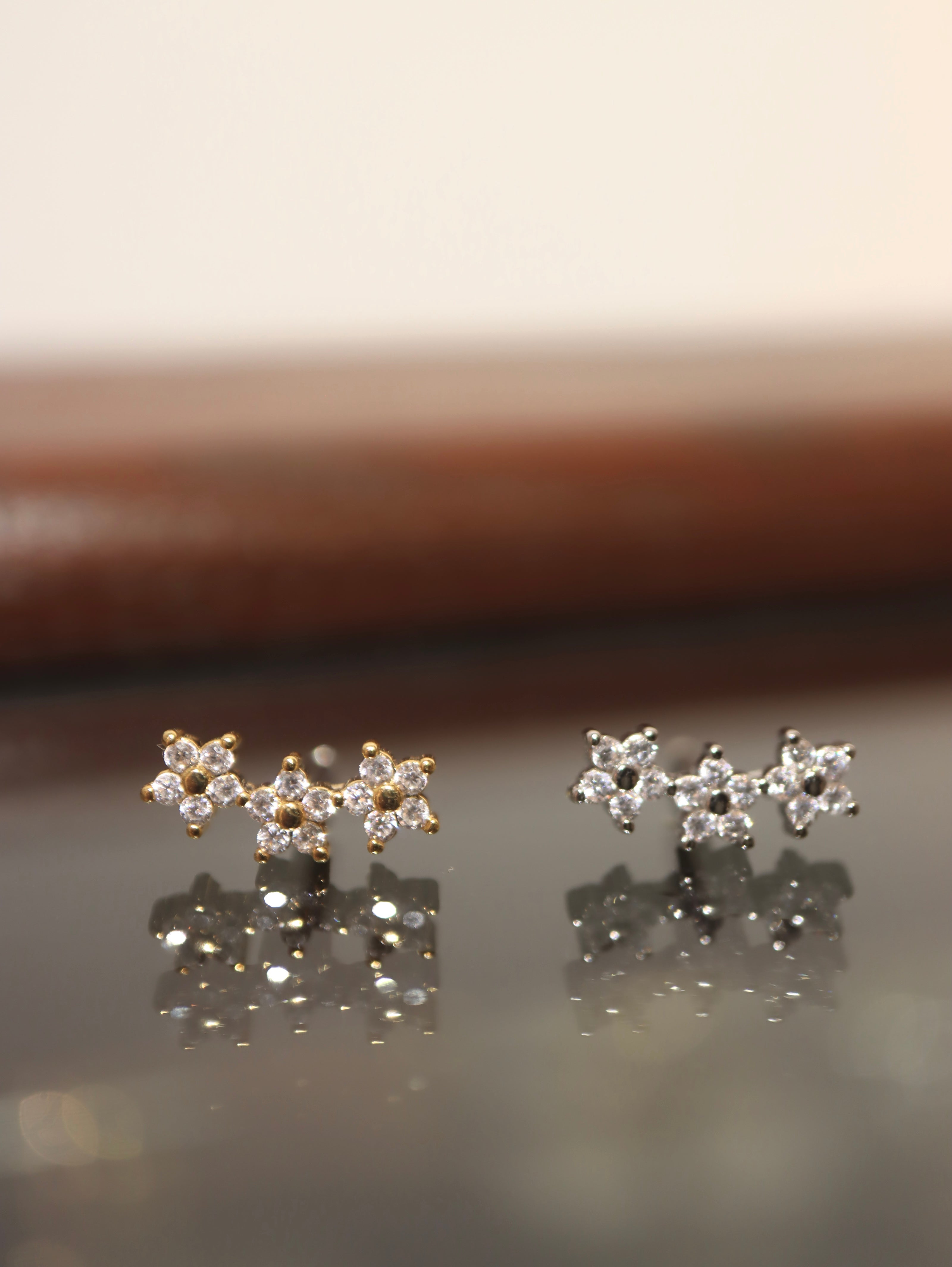 Trio Flora Stud Piercing Earring (1pc)