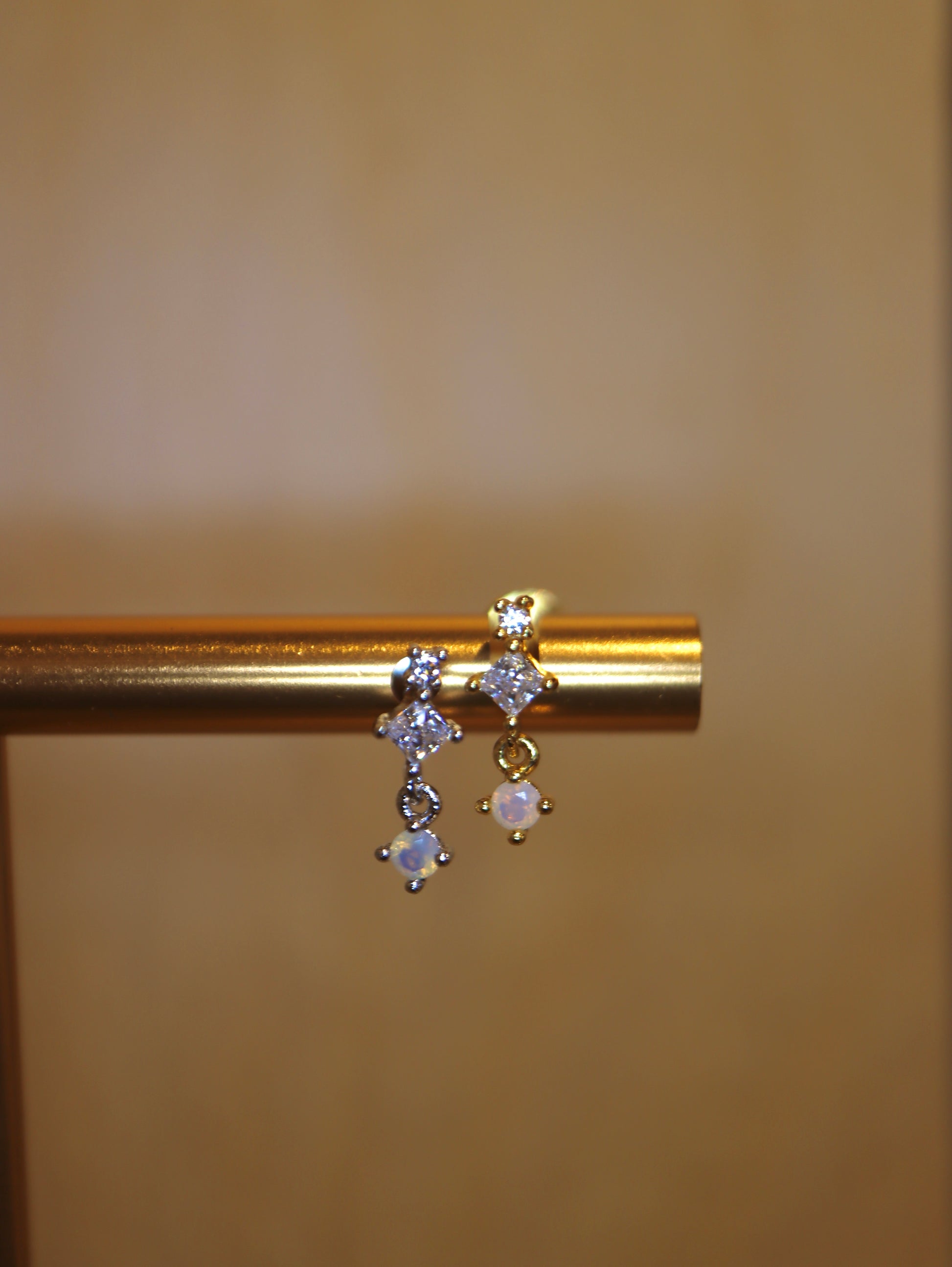 Drop cz silver925 flat back piercing