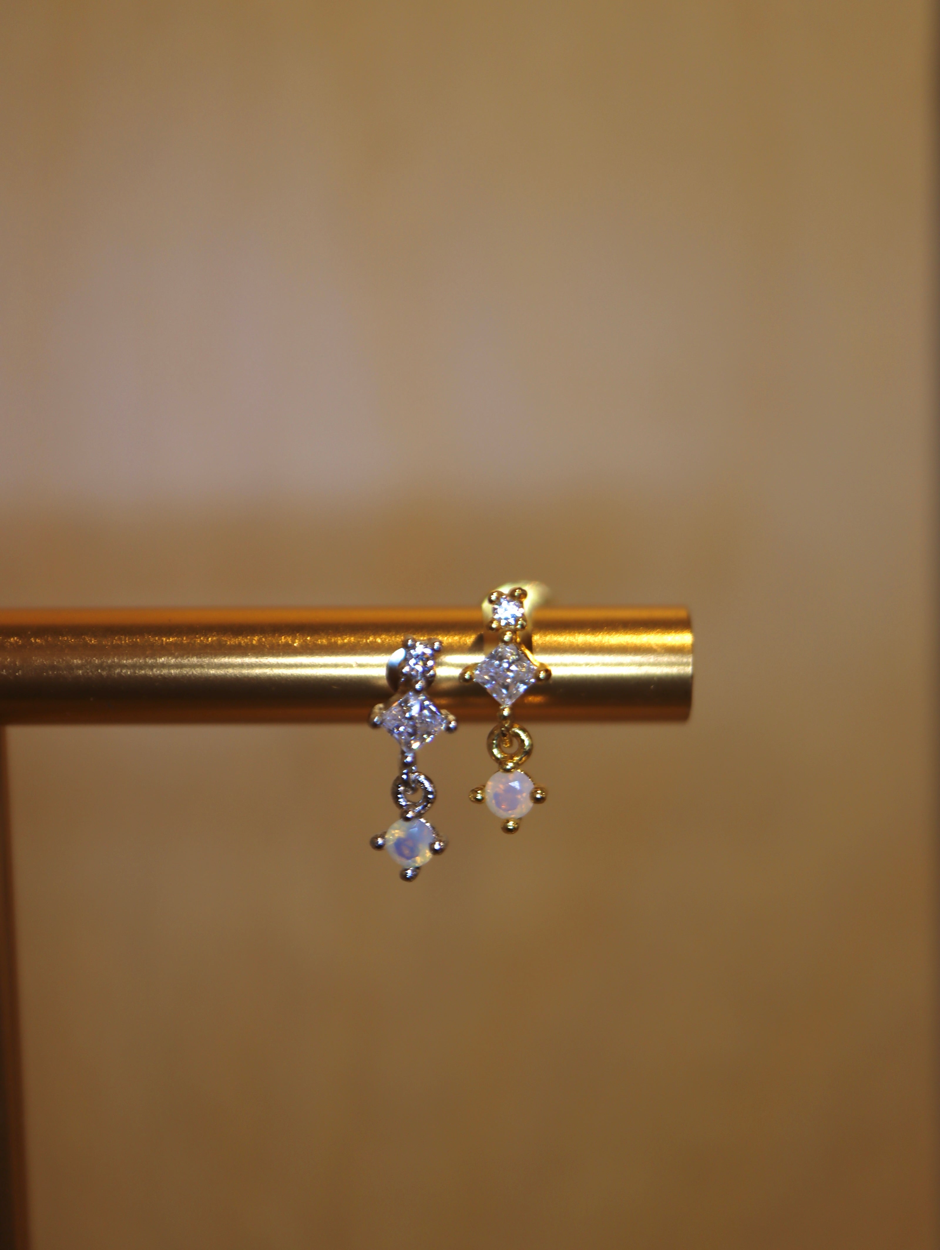 Drop cz silver925 flat back piercing