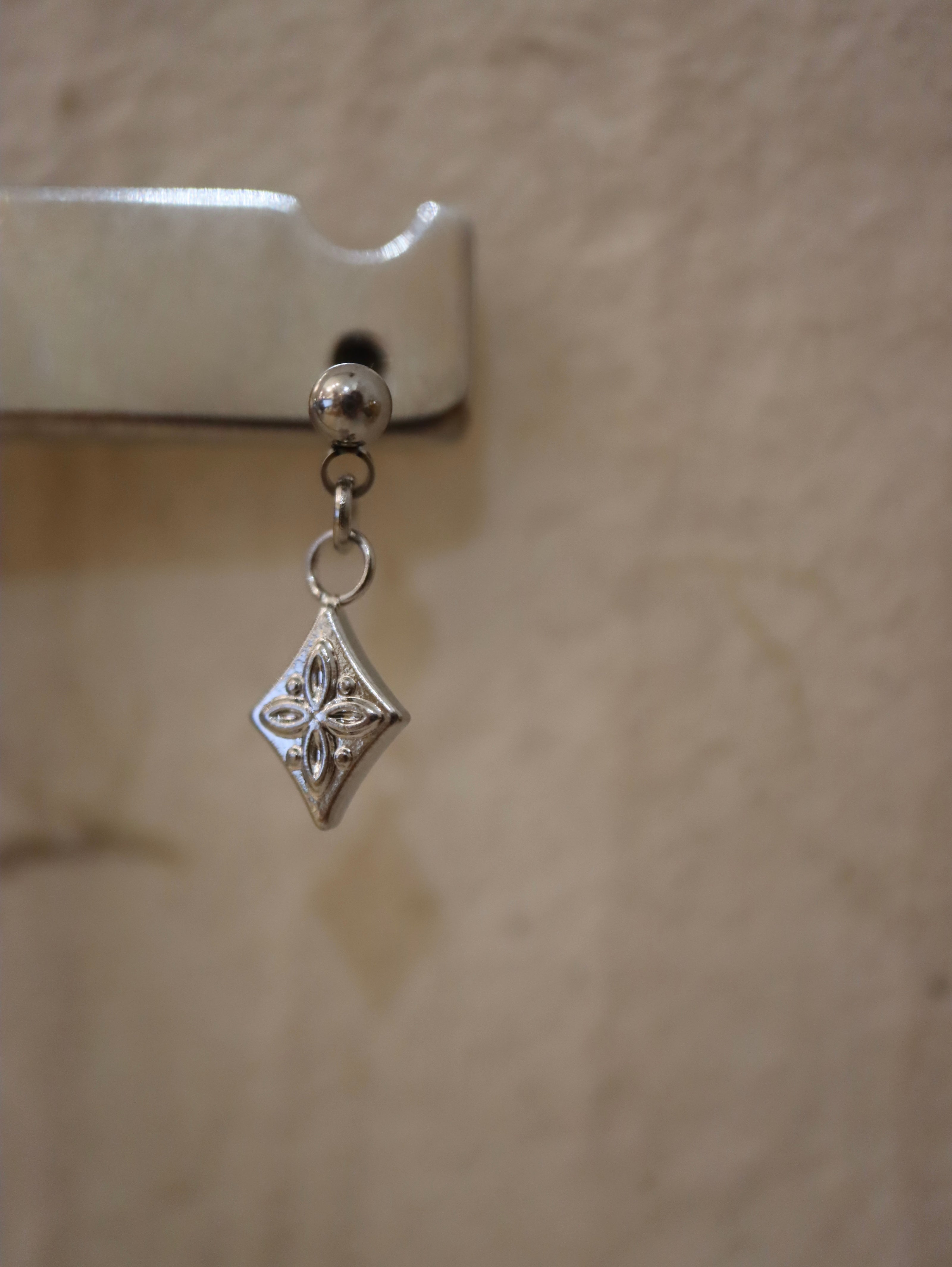 Drop dangling surgical steel stud earring (1pc)