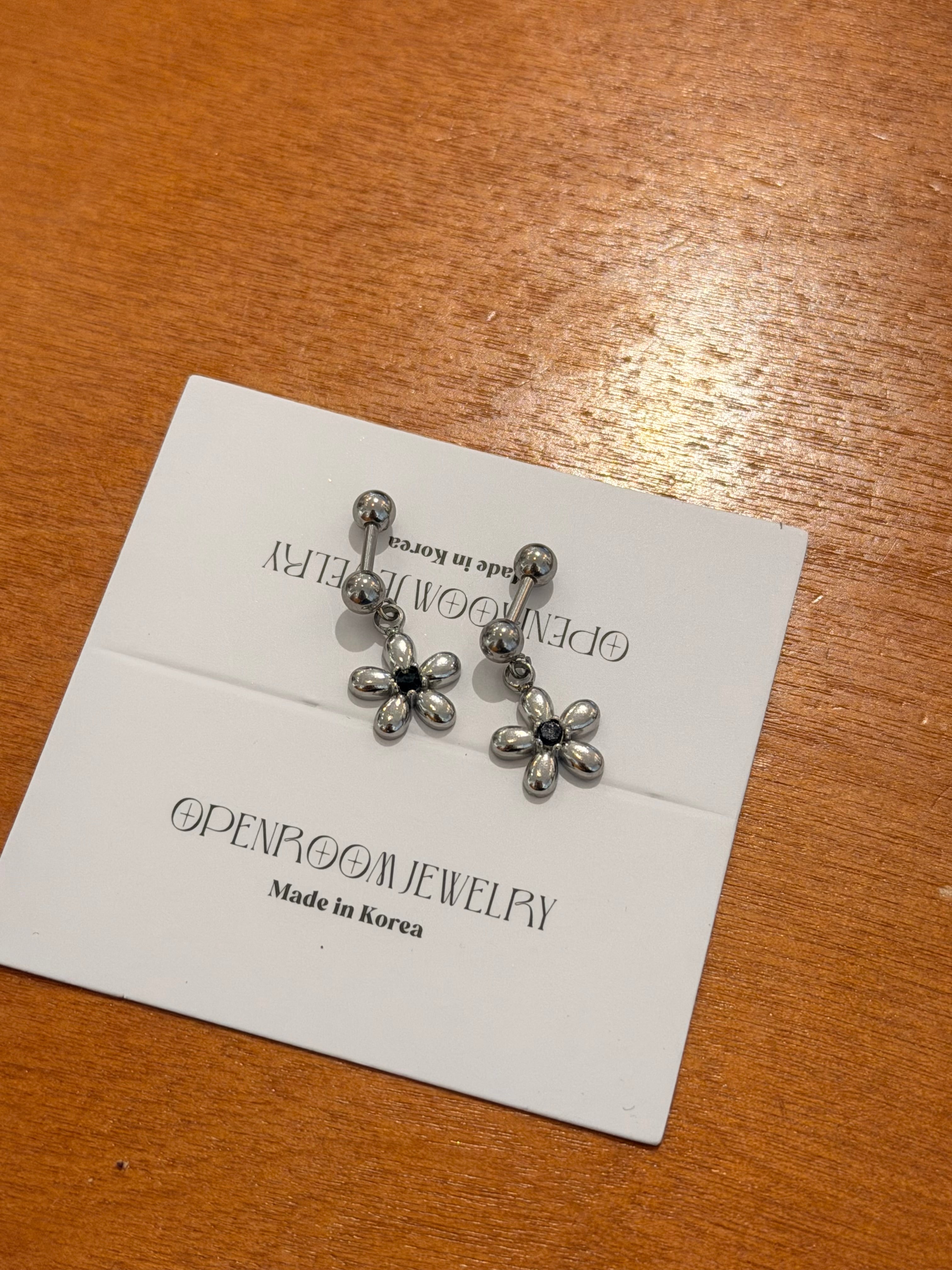 Petal drift stud surgical steel earrings