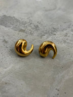 Swirl stainless steel earrings