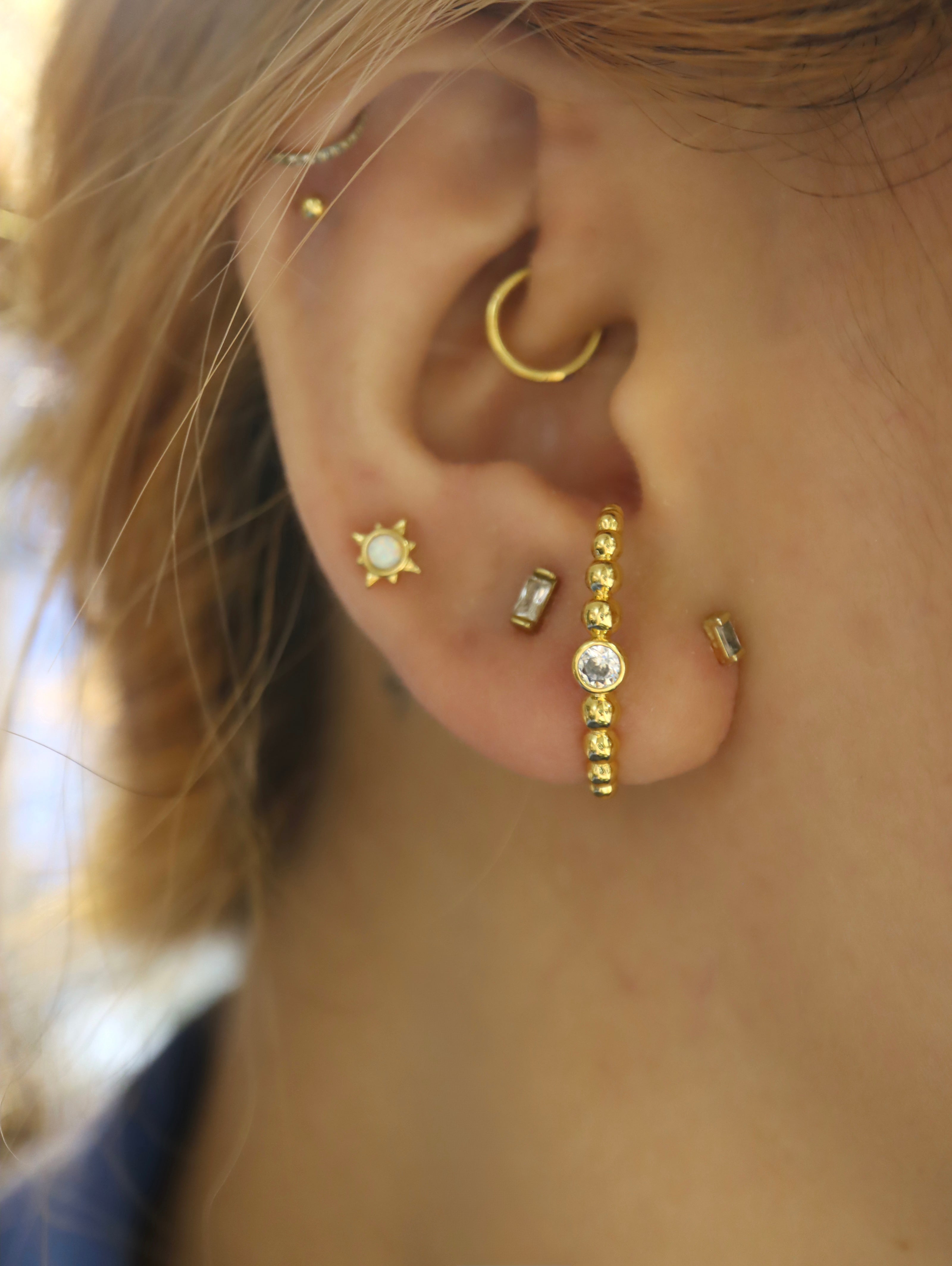 Round cz illusion piercing earring (1pc)