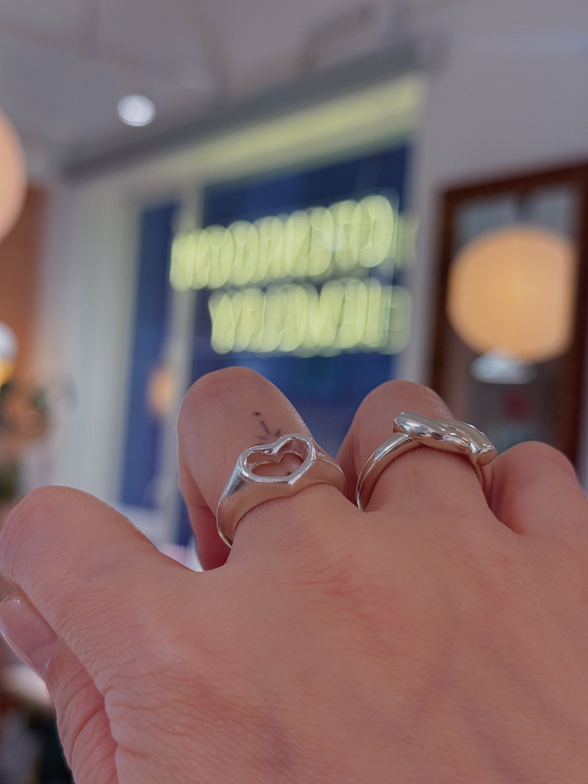 Silver925 hallow heart ring (free size)