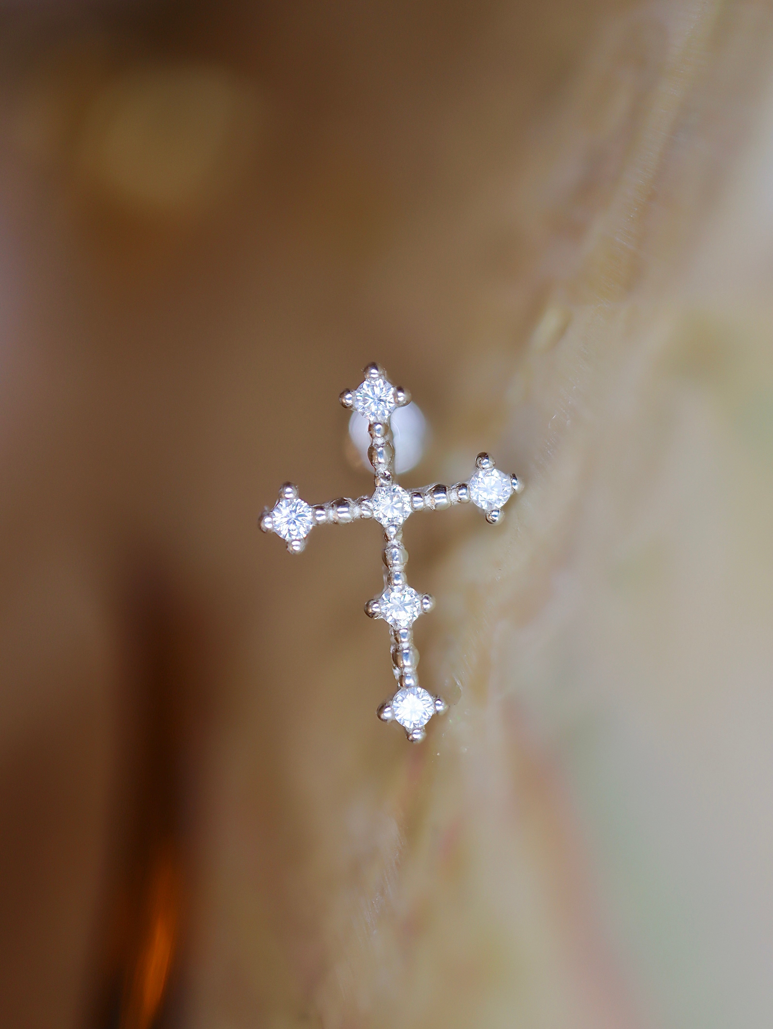Cross 925 silver stud piercing earrings (1pc)