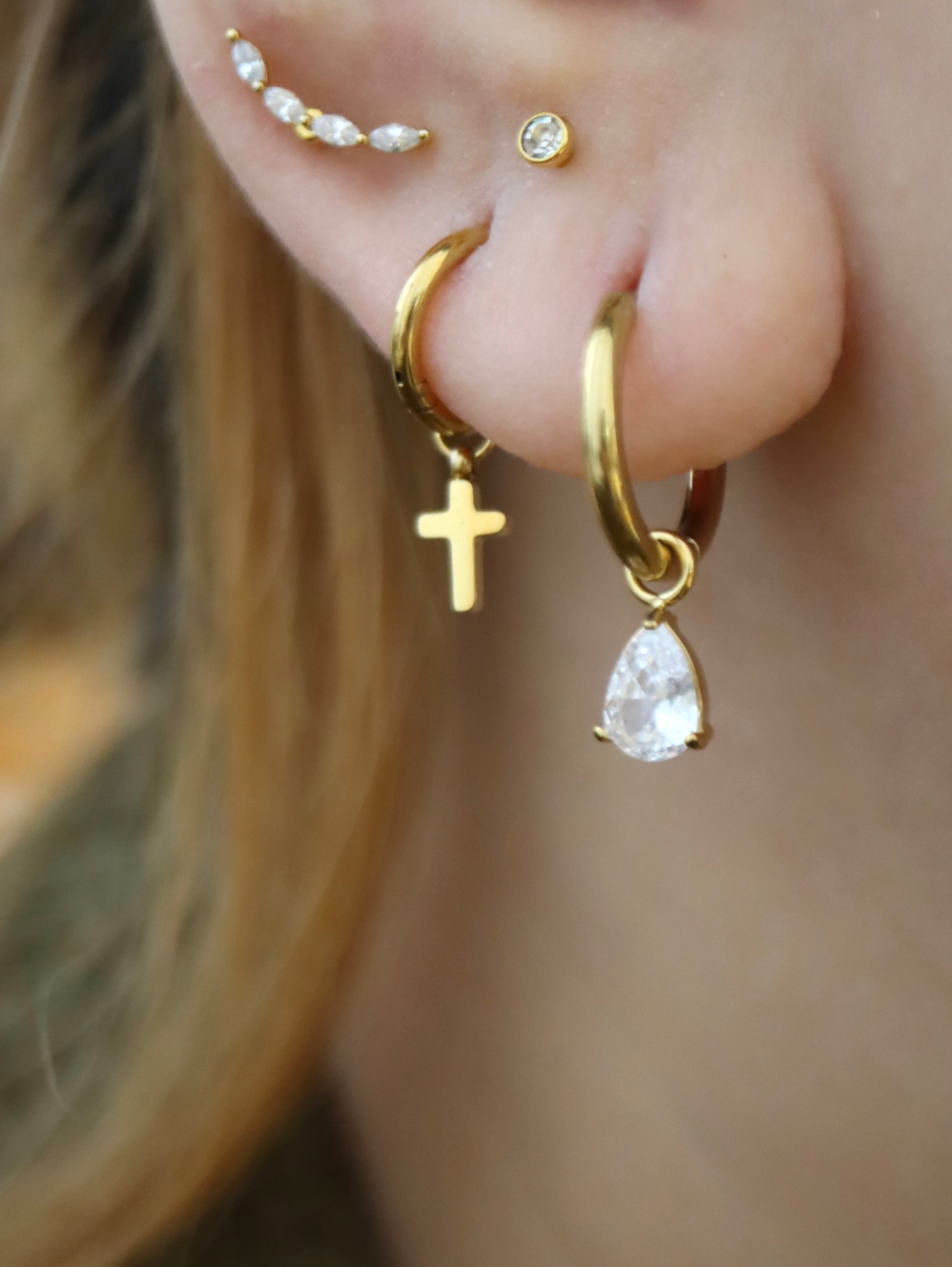 Hinged stainless steel drop earrings