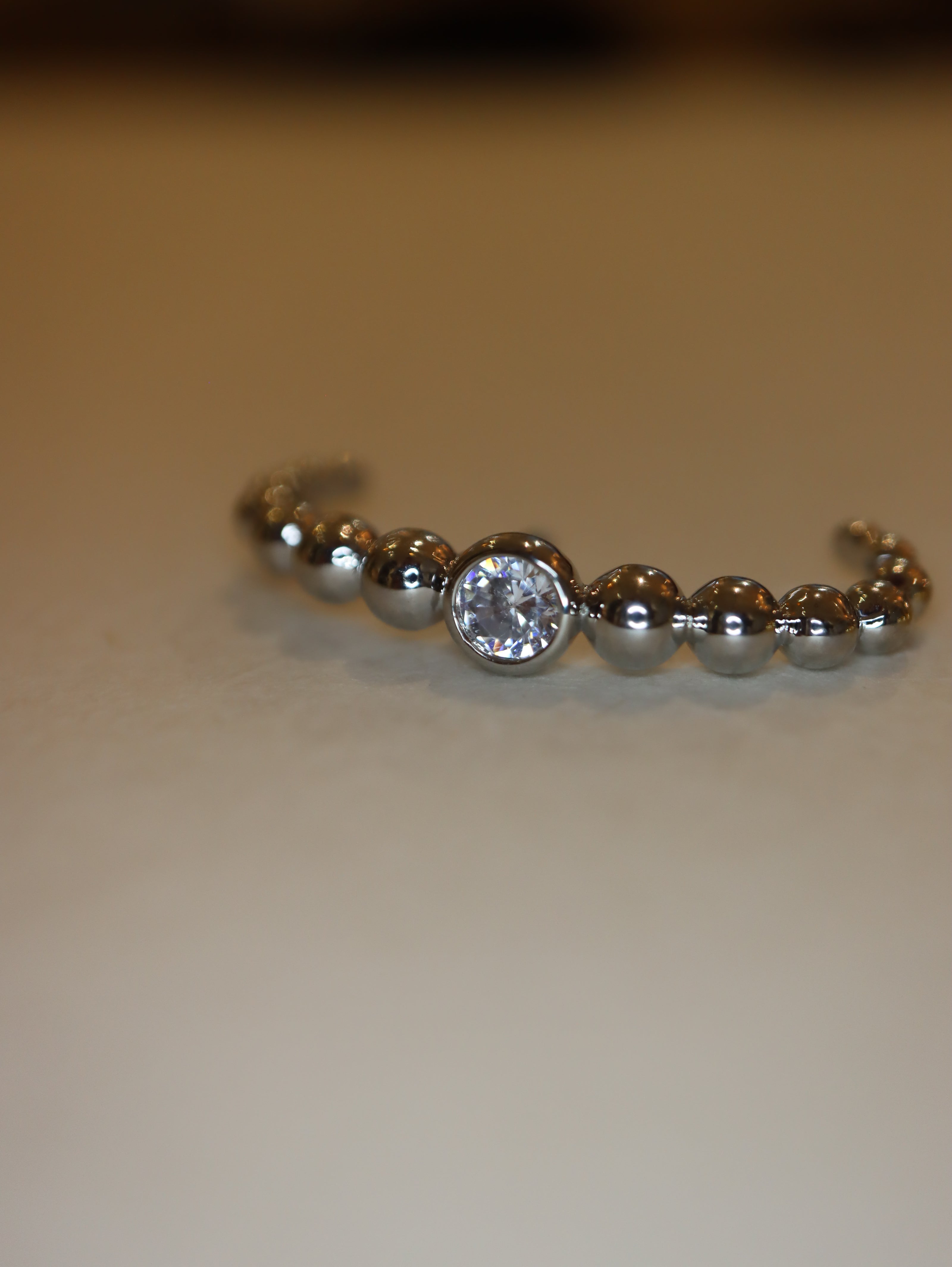 Round cz illusion piercing earring (1pc)
