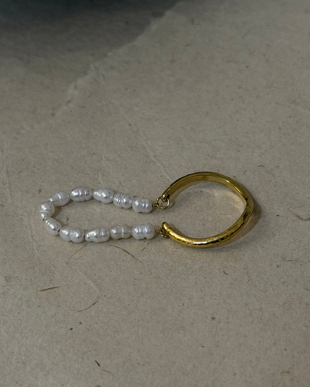 Raw pearl double band stainless steel ring