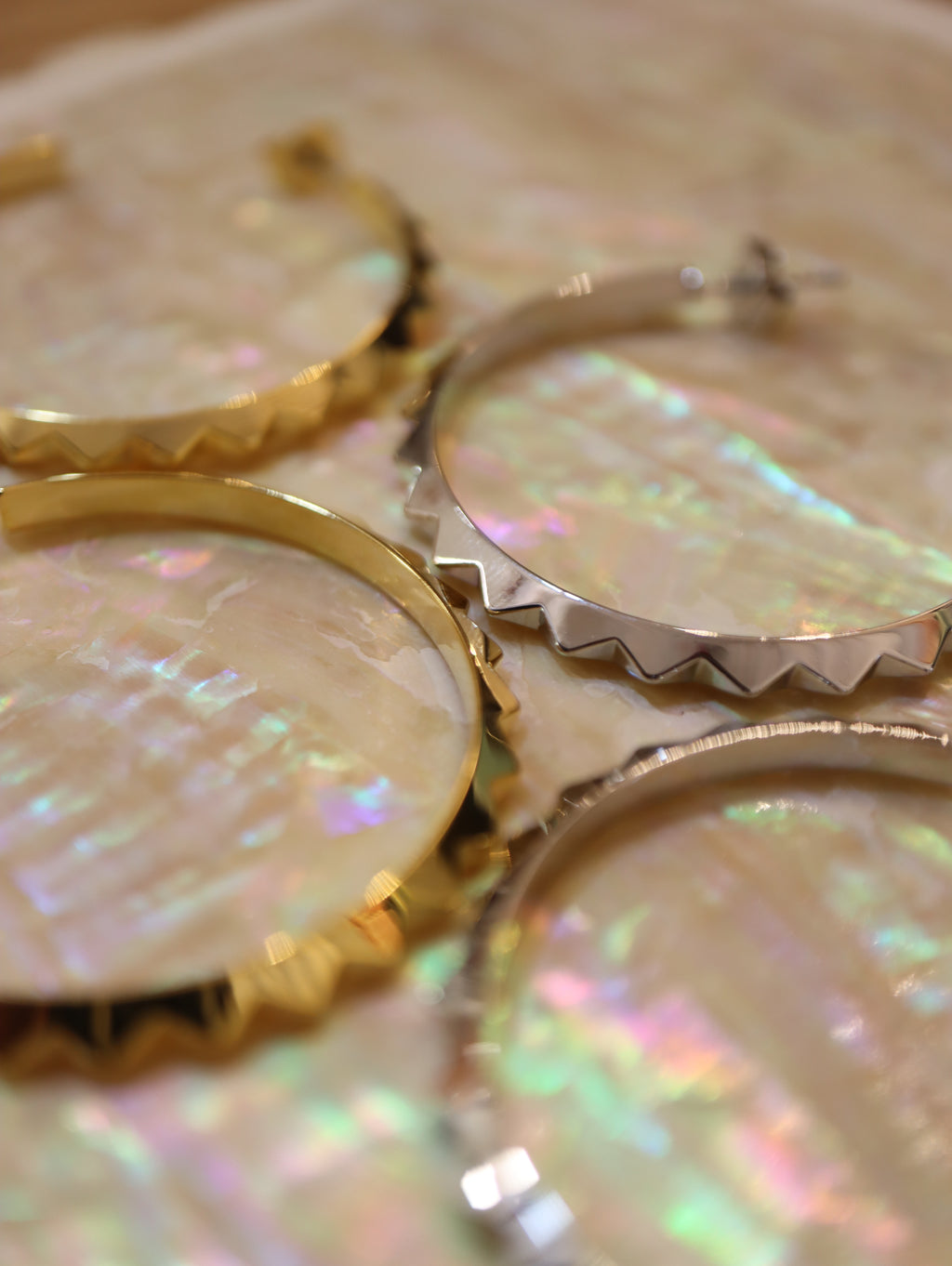 Pyramid-Studded hoop earrings