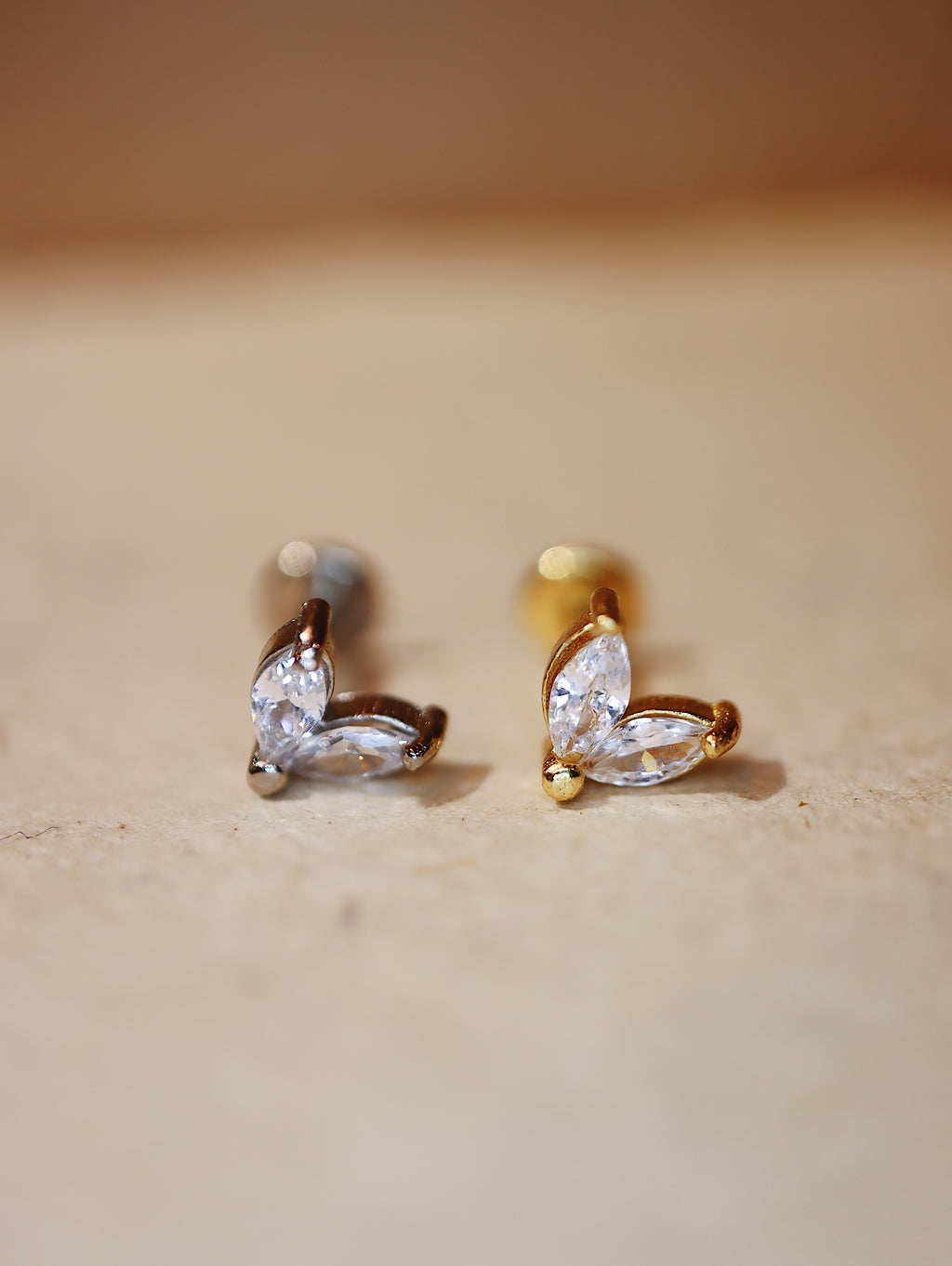 Push-pin stud pvd coating flat back earring