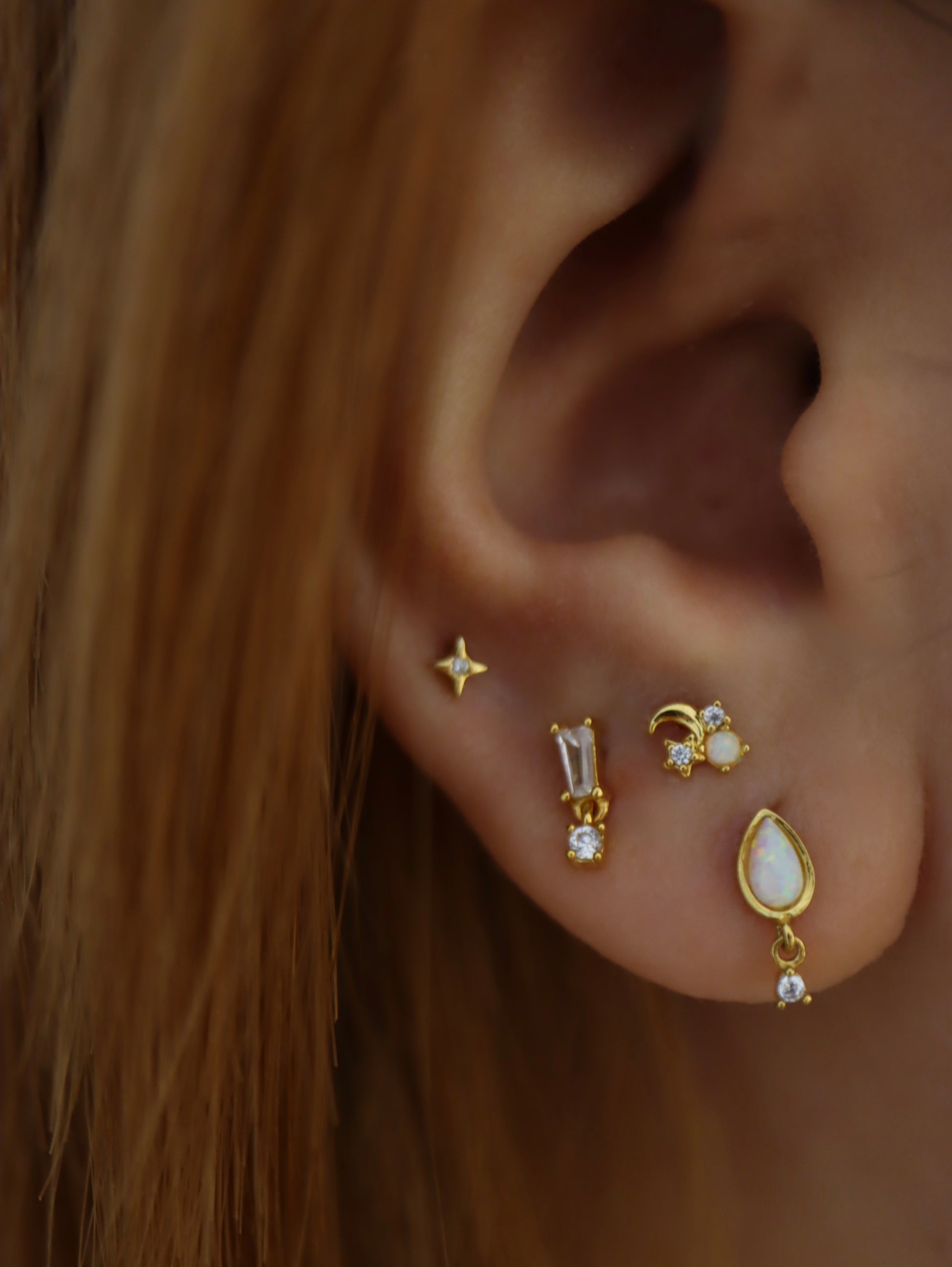 Sparkle in opal star & crescent s925 piercing stud