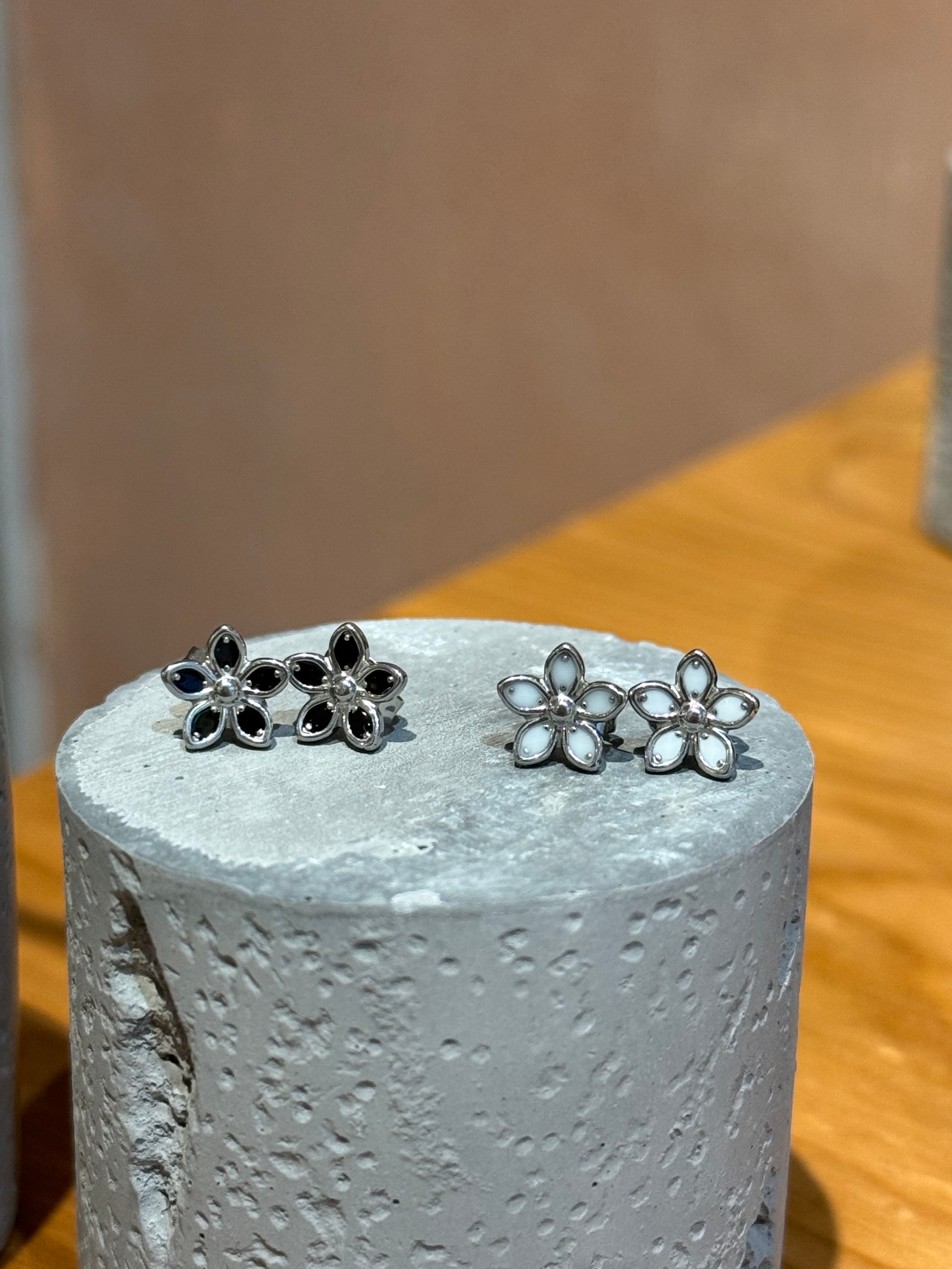 Floral stainless steel earrings