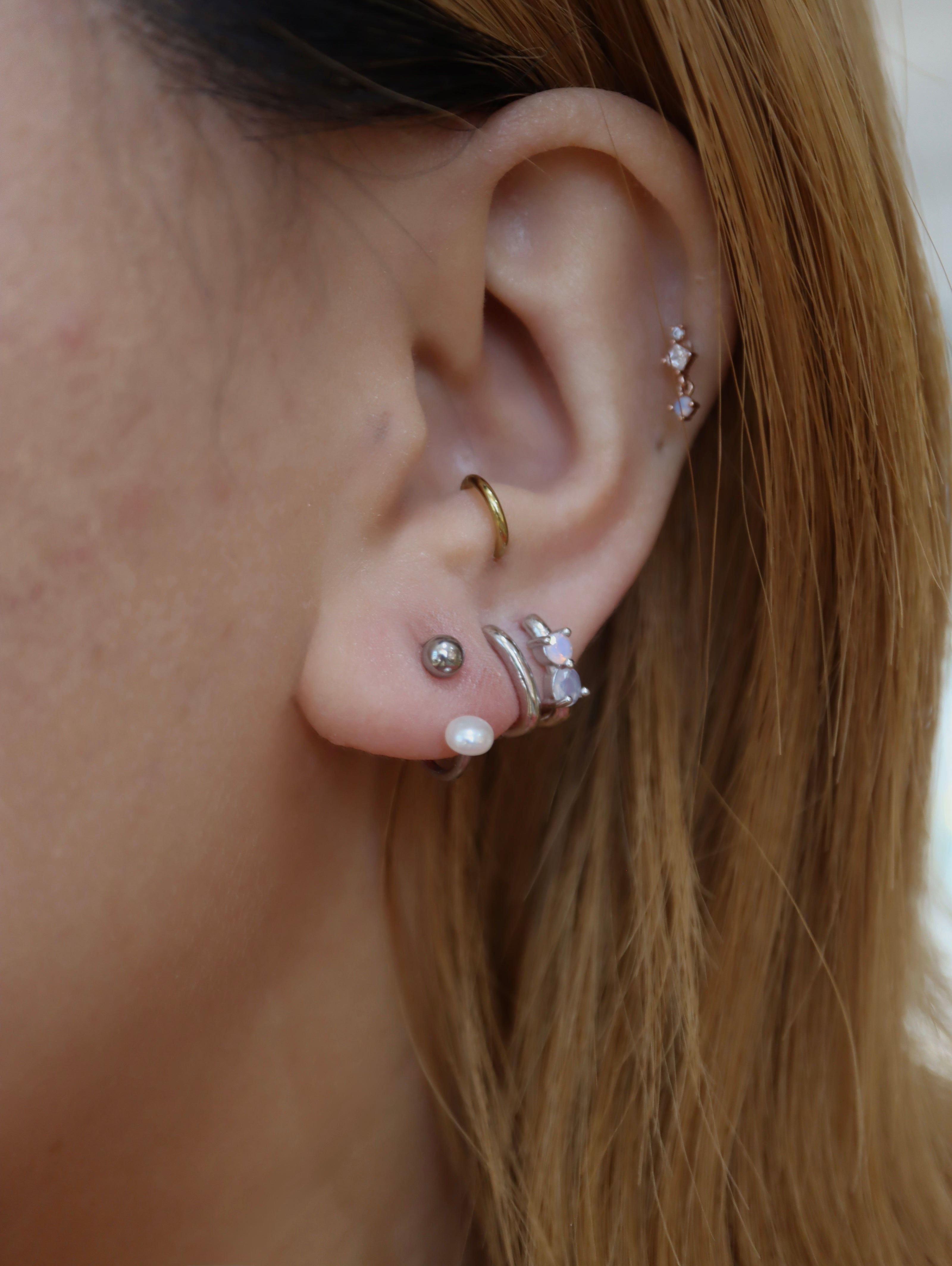 Pearl two way surgical steel piercing (1pc)