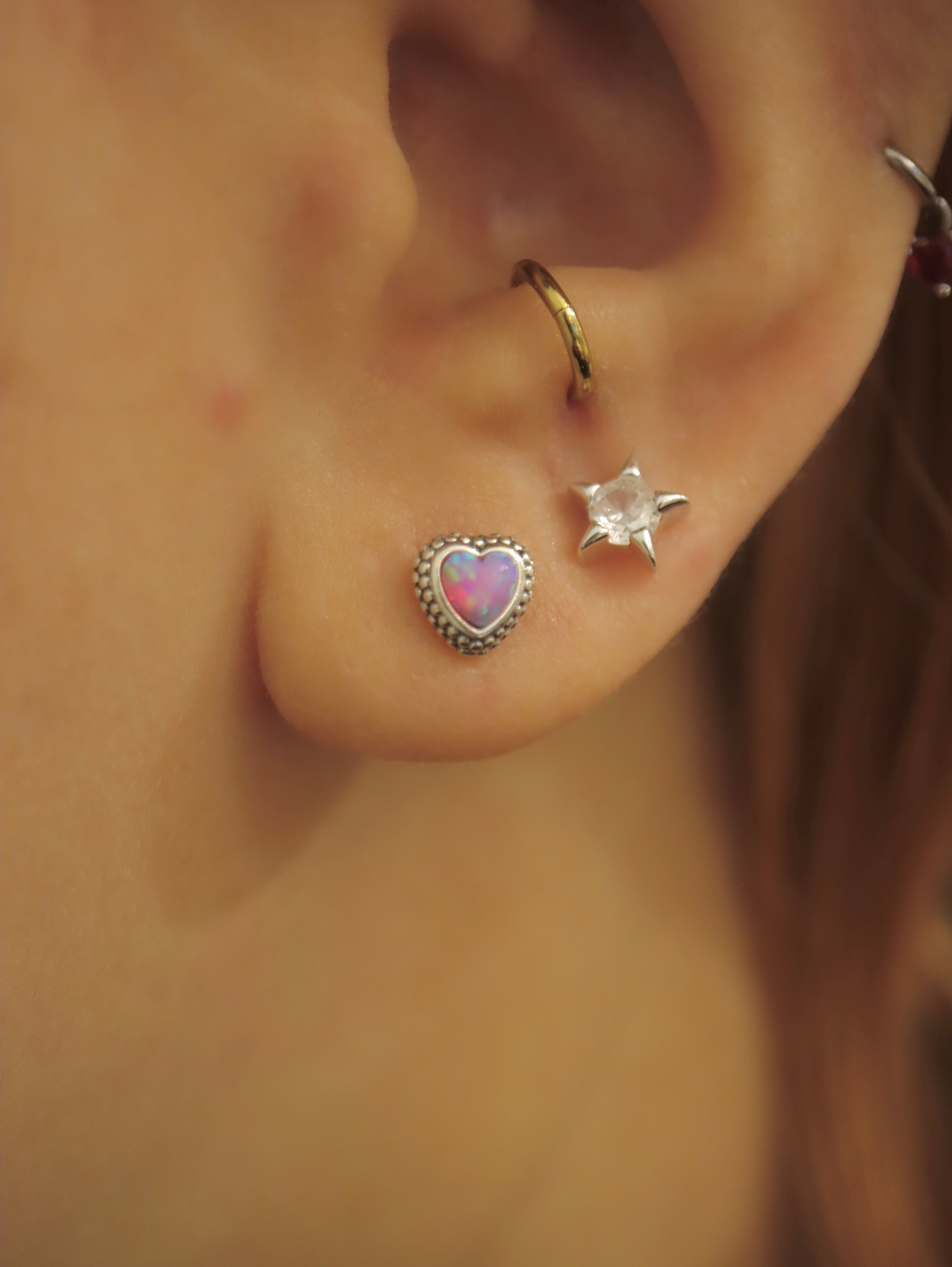 Heart Opal 925 silver stud earring (1pc)