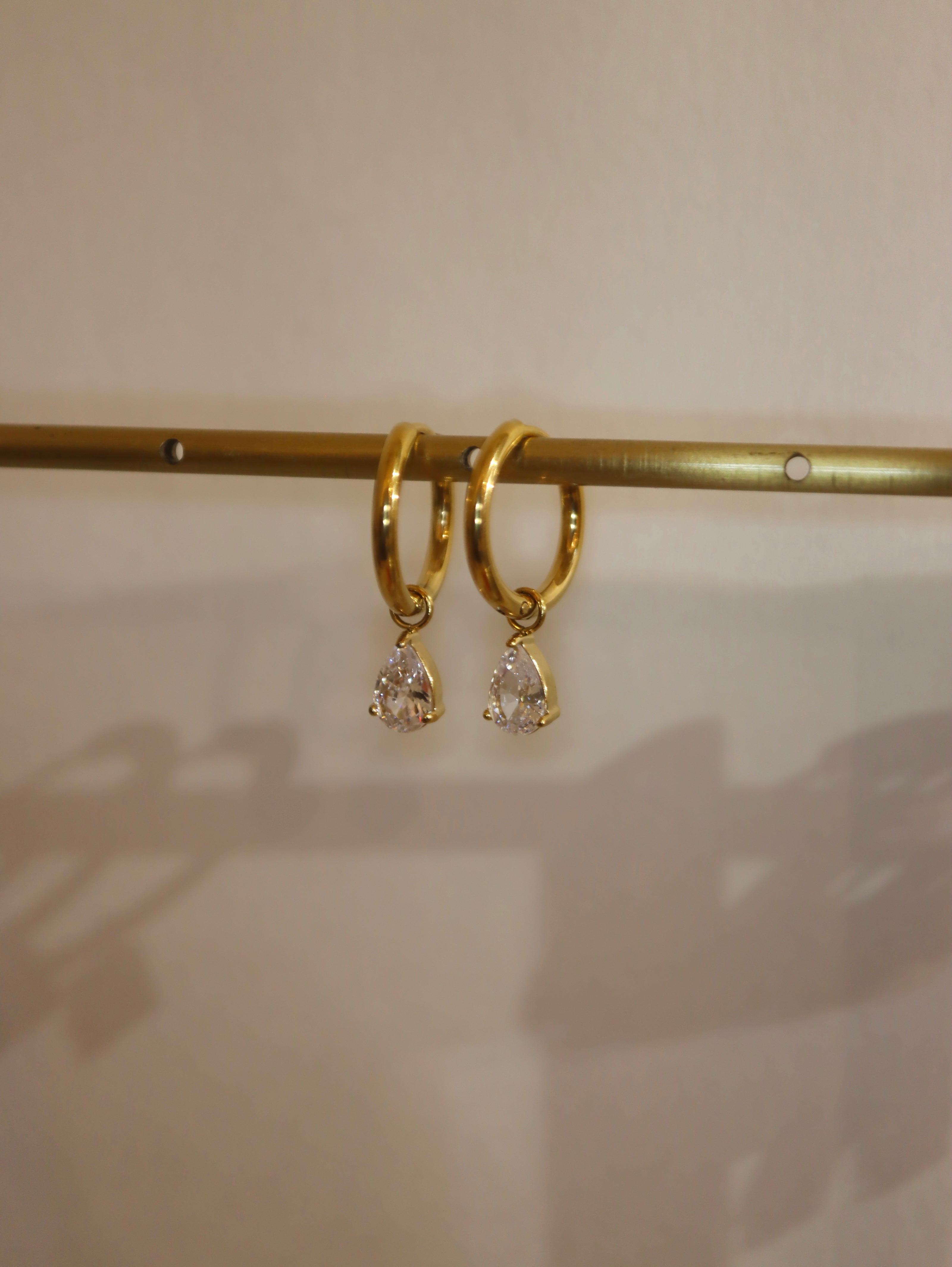 Hinged stainless steel drop earrings