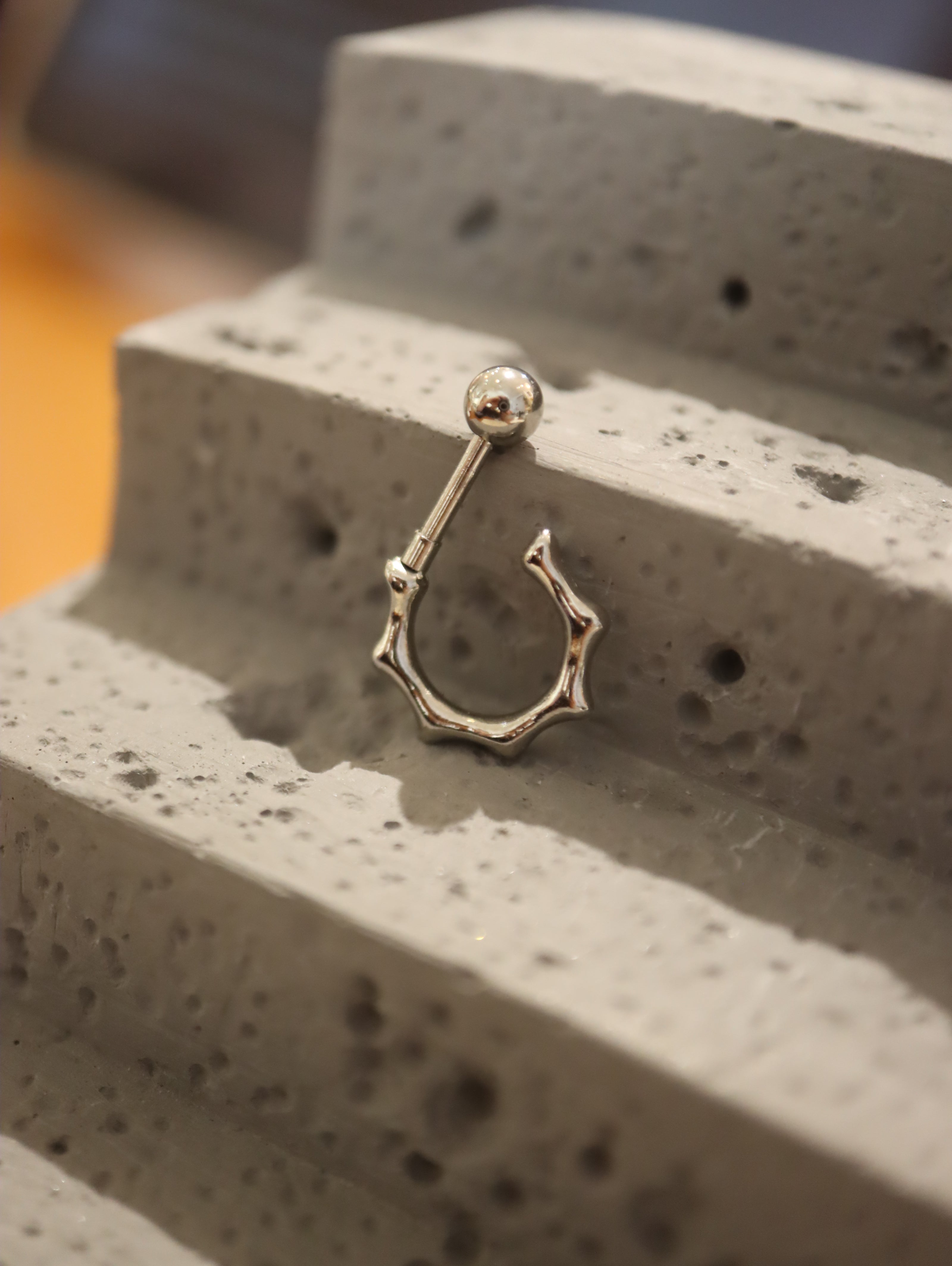 Ridge loop stud surgical steel piercing (1pc)