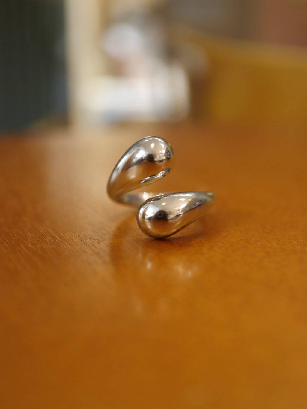 Wrap around stainless steel ring