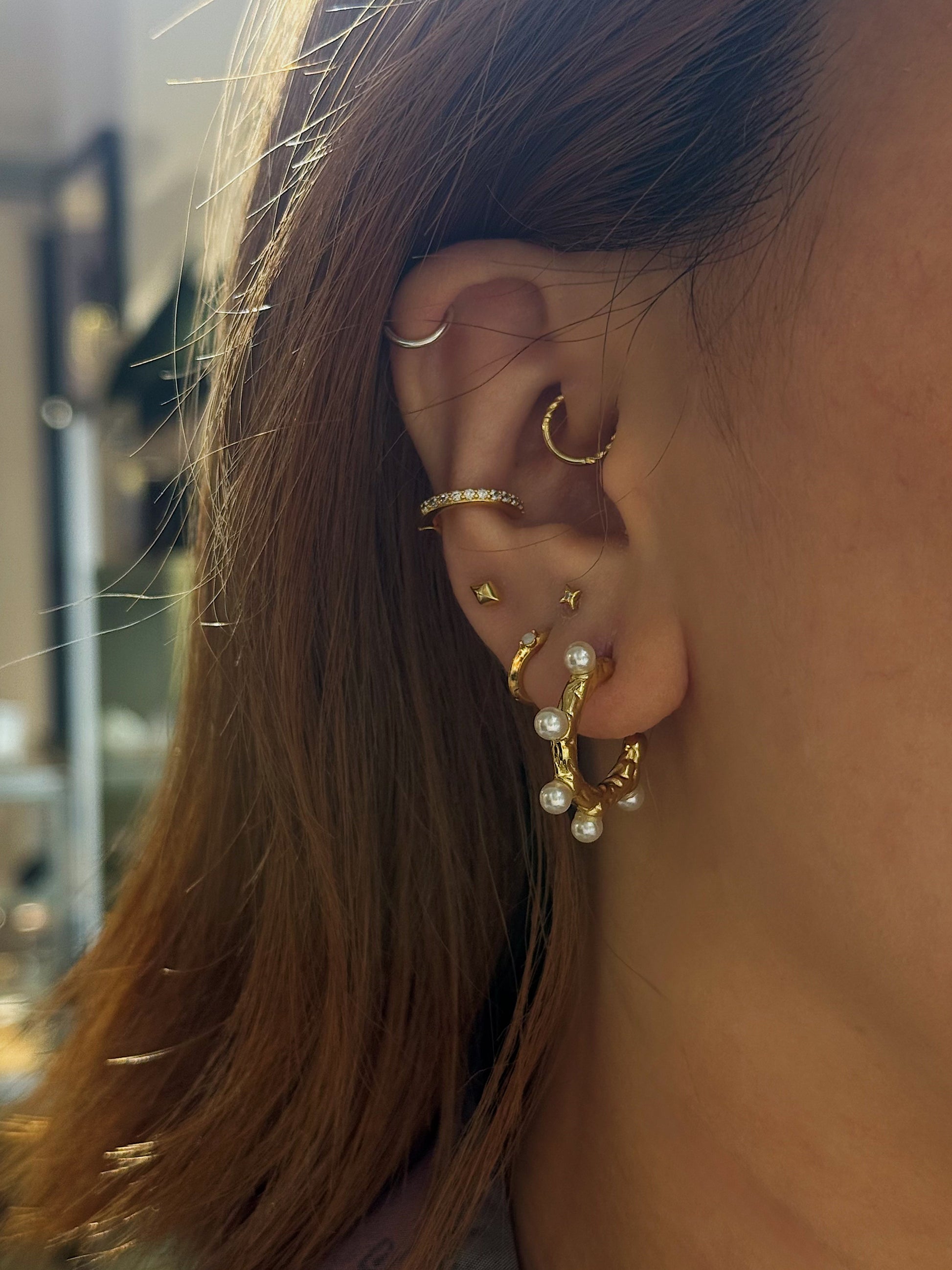 Cz sparkle earclip