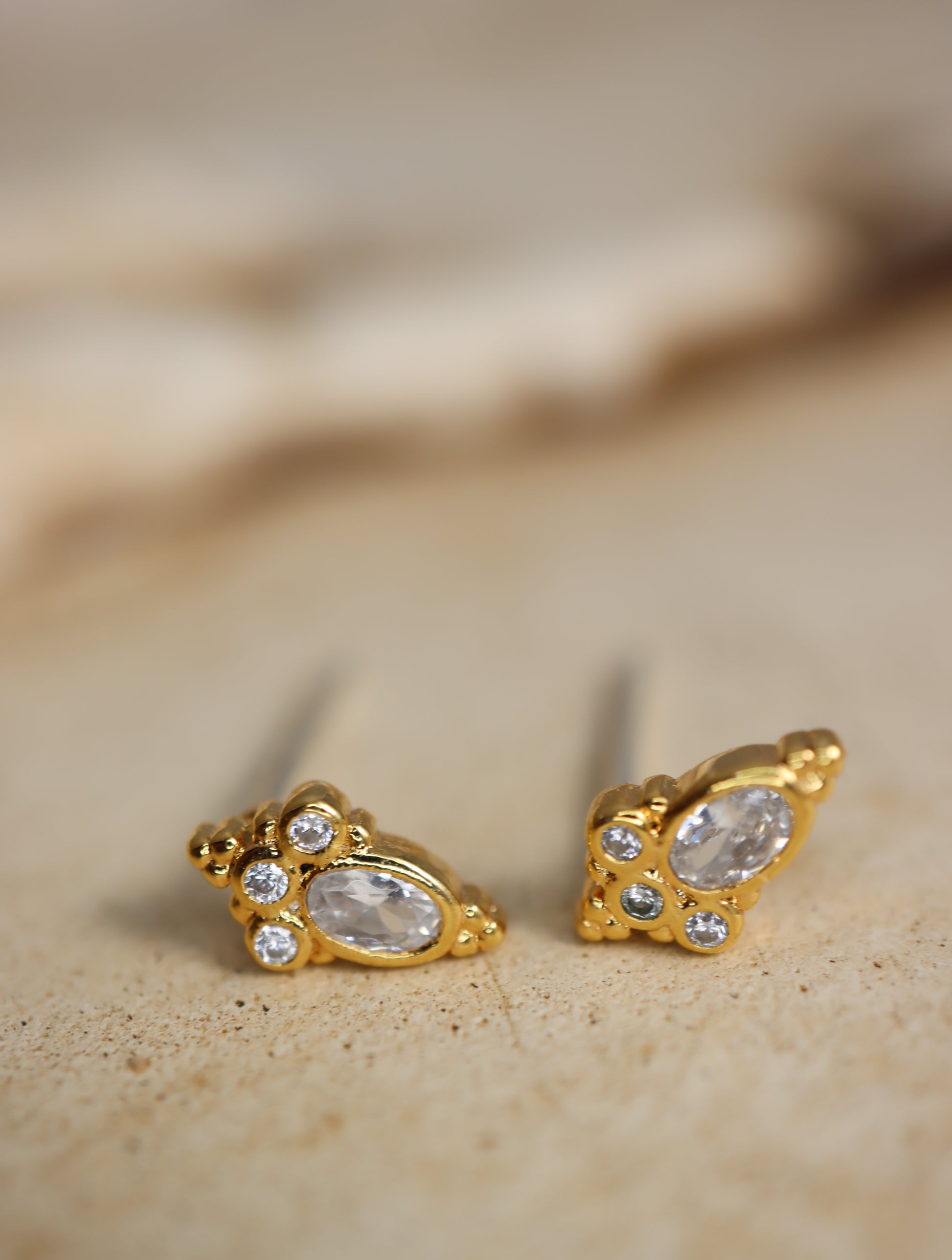 Stud cz Silver925 earrings