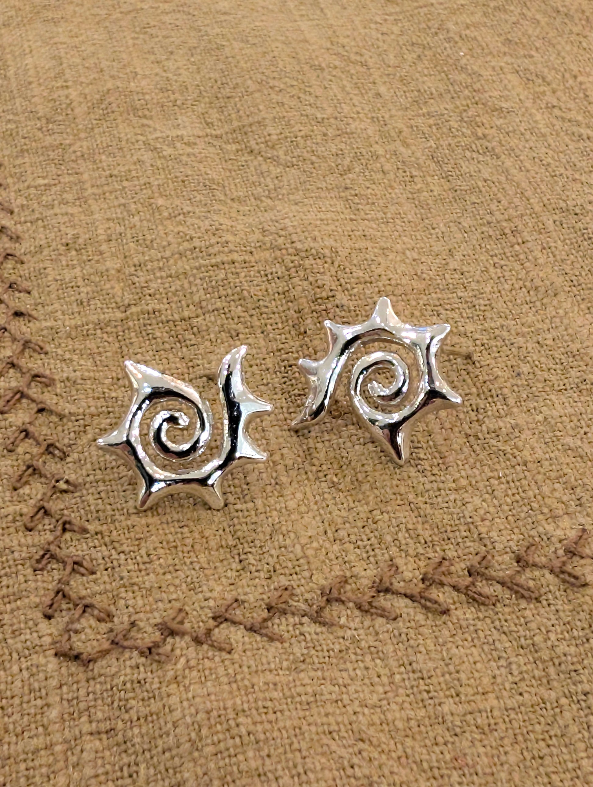 Sun swirl earrings