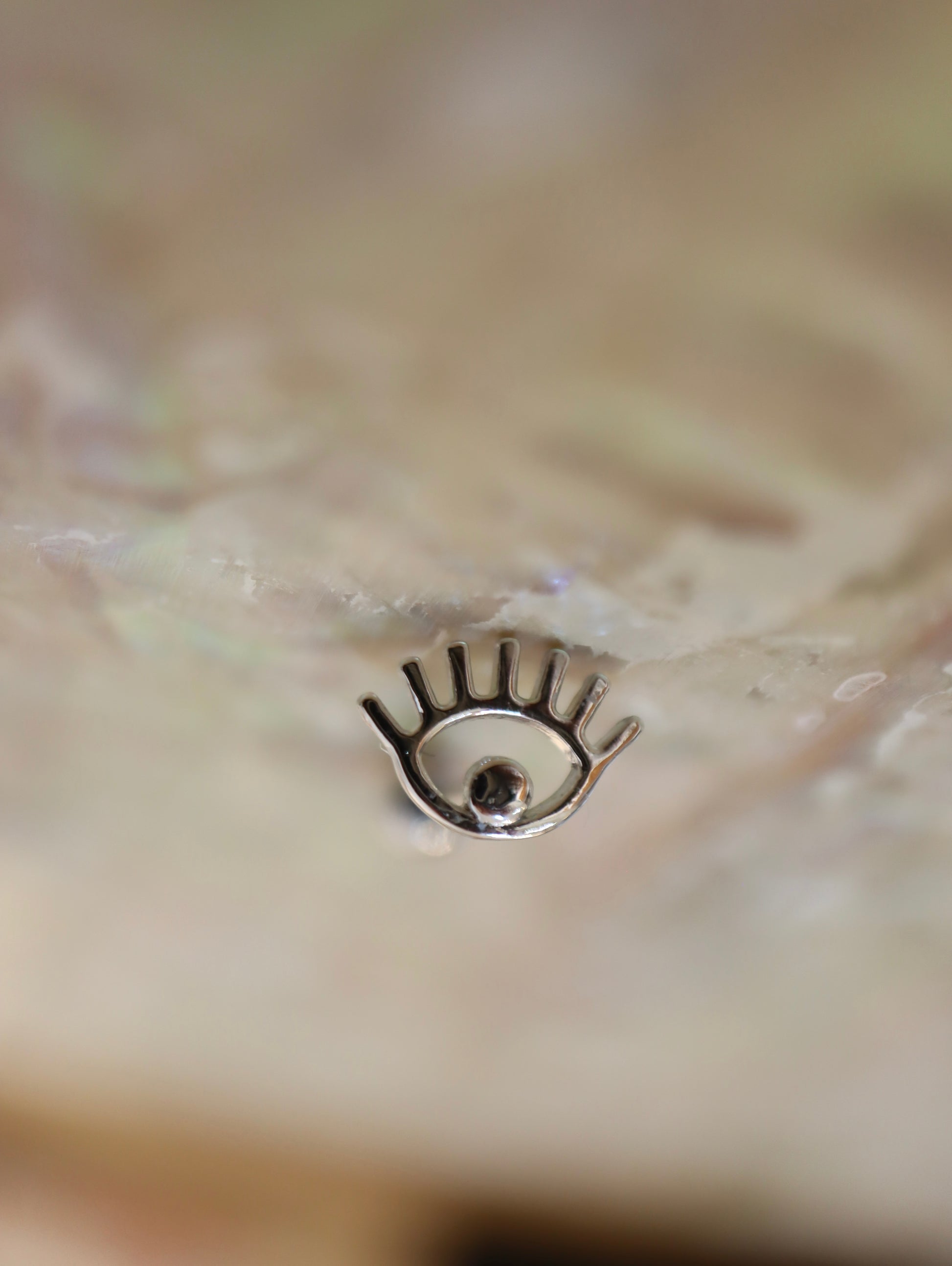 Eye 925 silver stud earring piercing