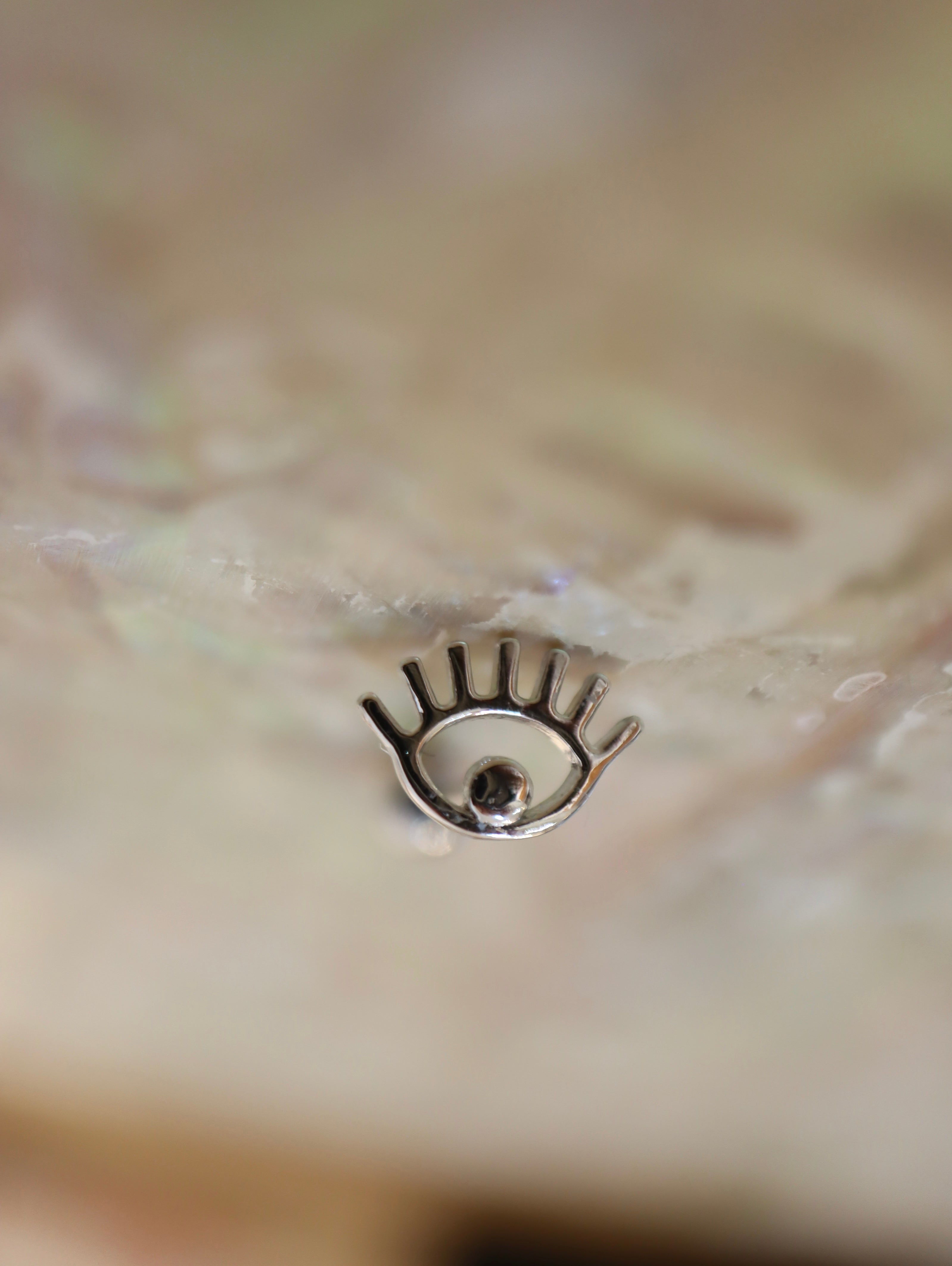 Eye 925 silver stud earring piercing