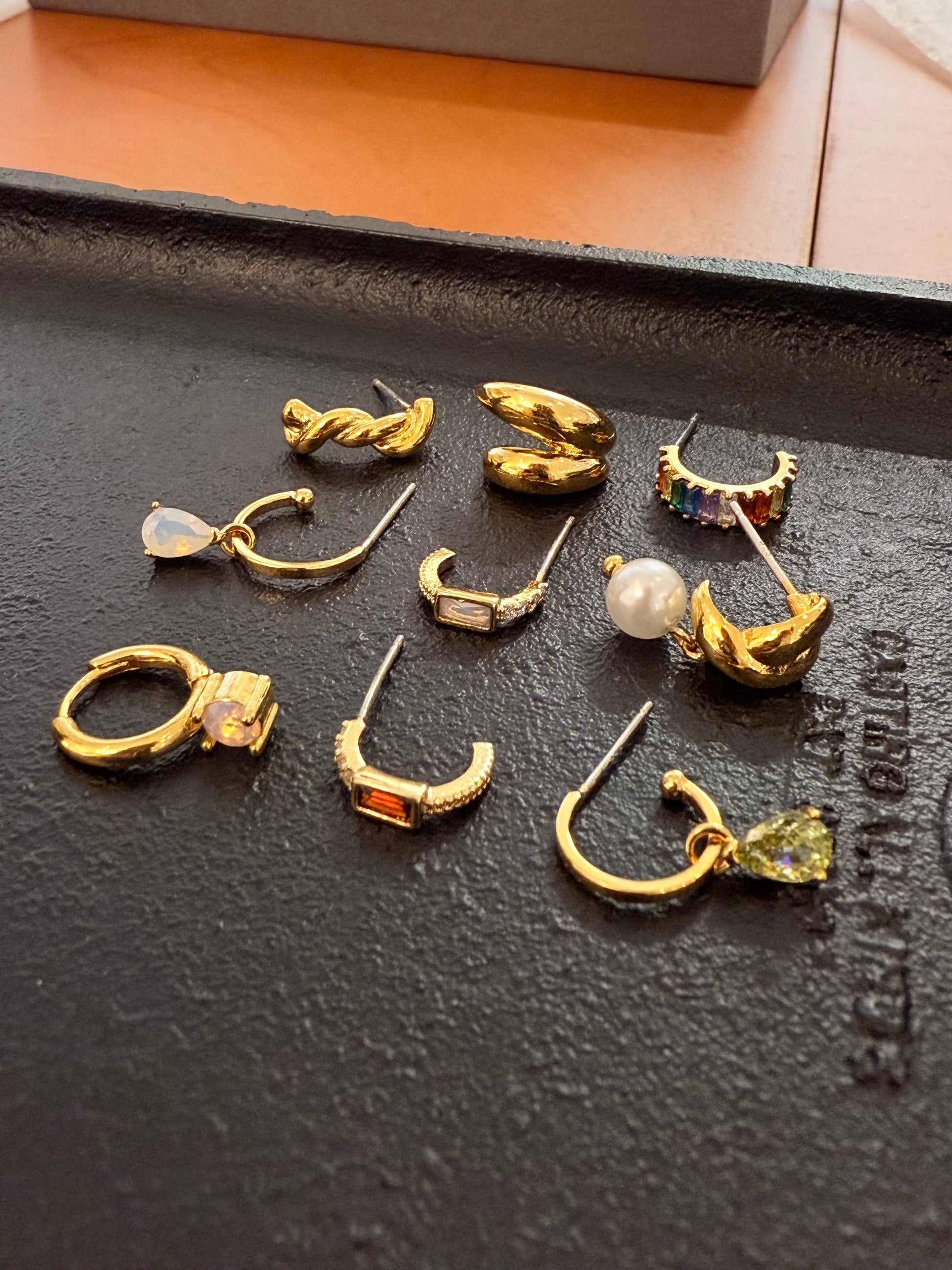 Drop teardrop cz / Opal earrings