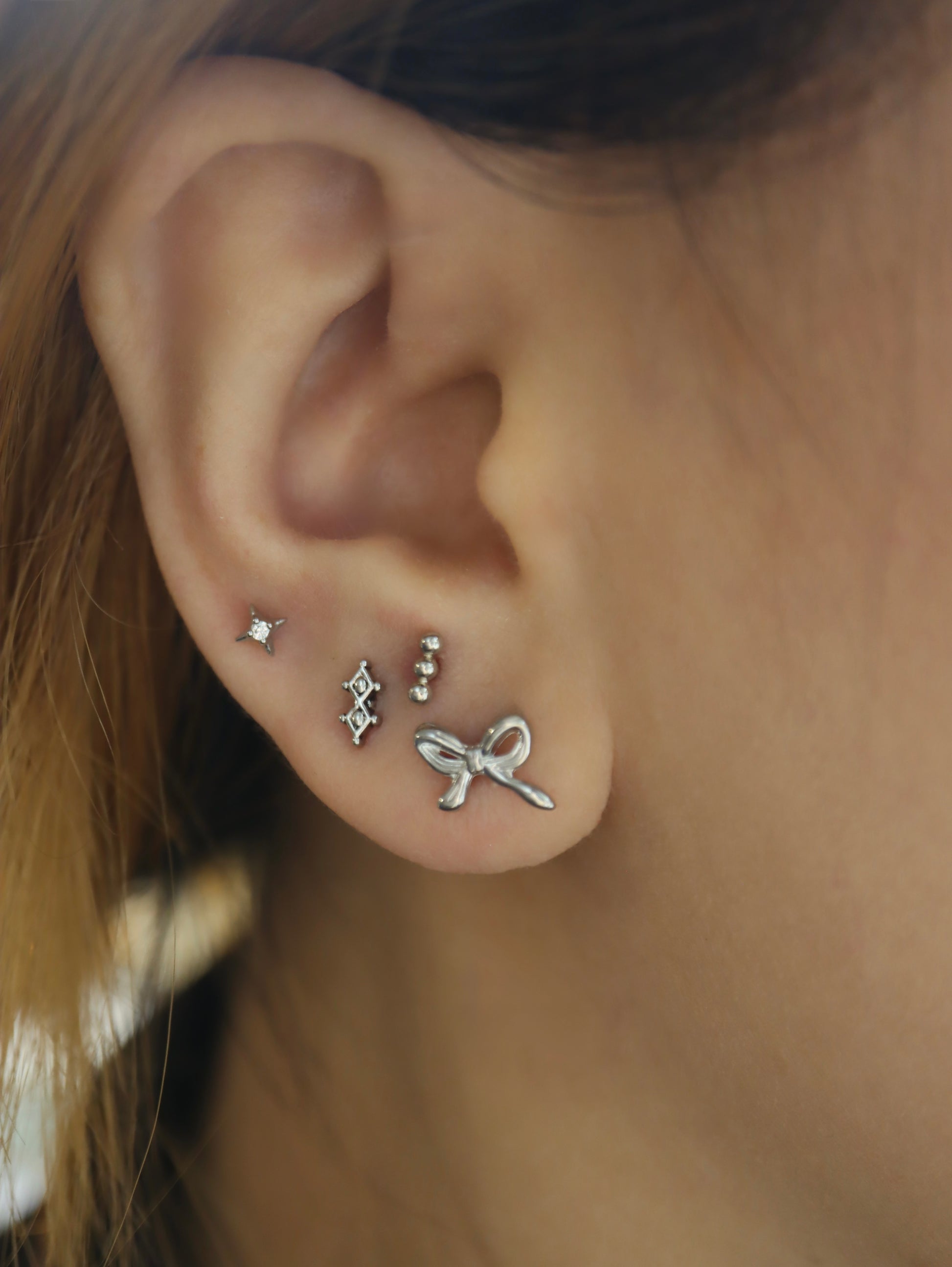 Double lozenge surgical steel piercing earring (1pc)