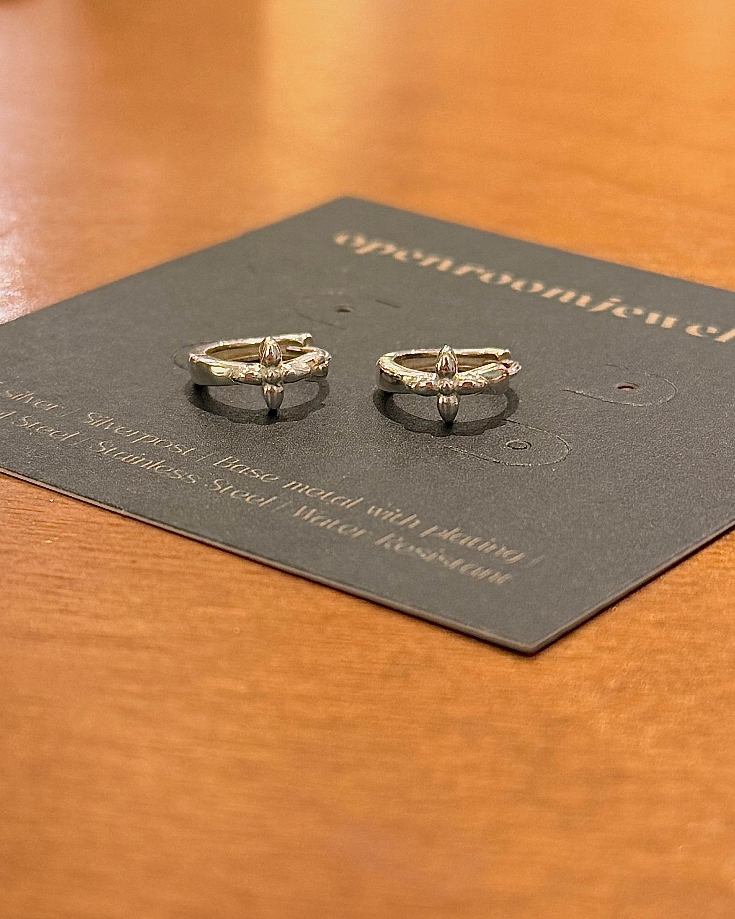 Luxe petal 925 silver hoop earrings