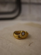 Pearl stainless steel Earcuff